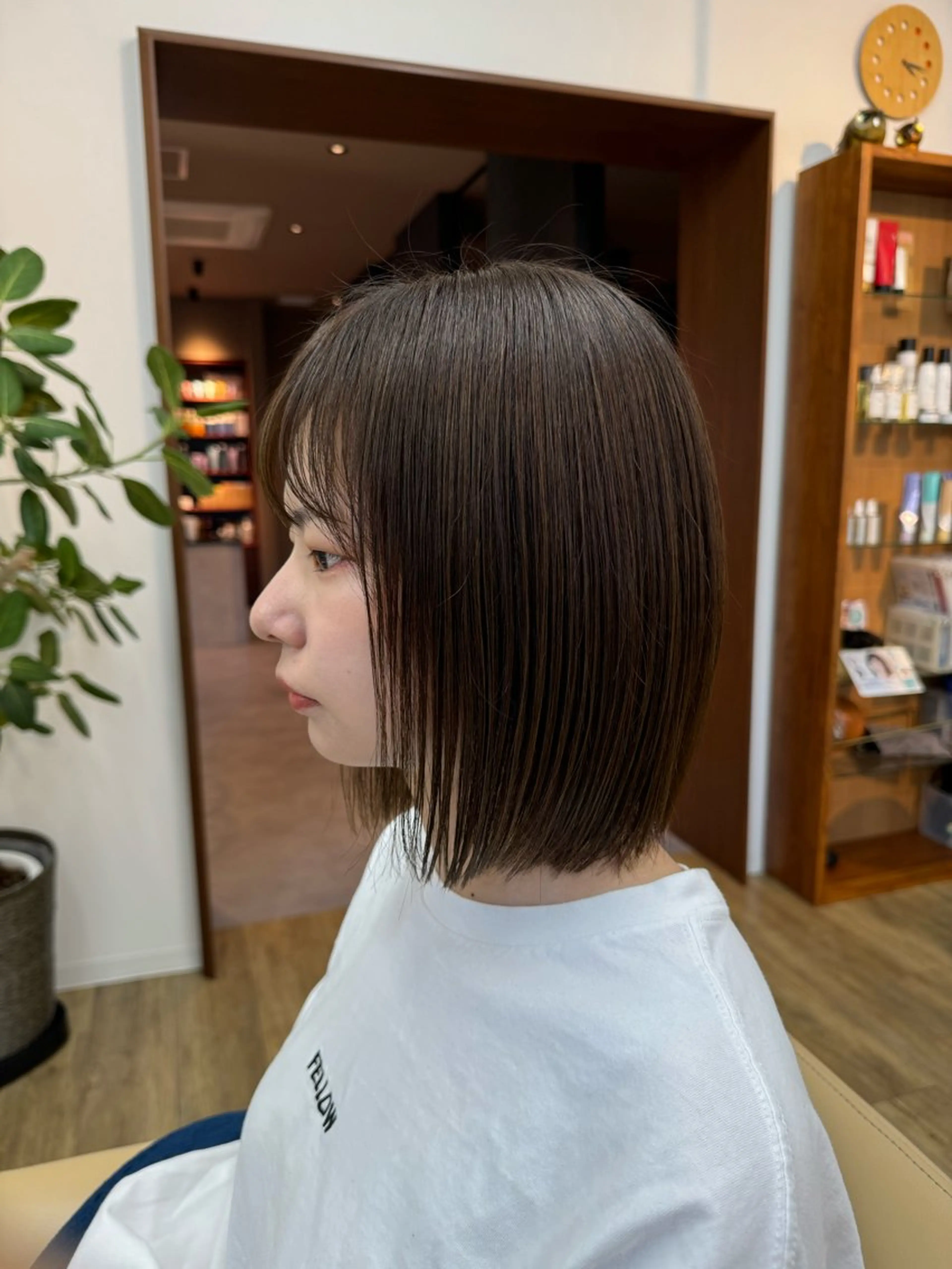 ミディアム カラー ベージュカラー オリーブベージュ カット ヘアカラー サイトウ ヒトミ 【メイヘア】のヘアスタイル