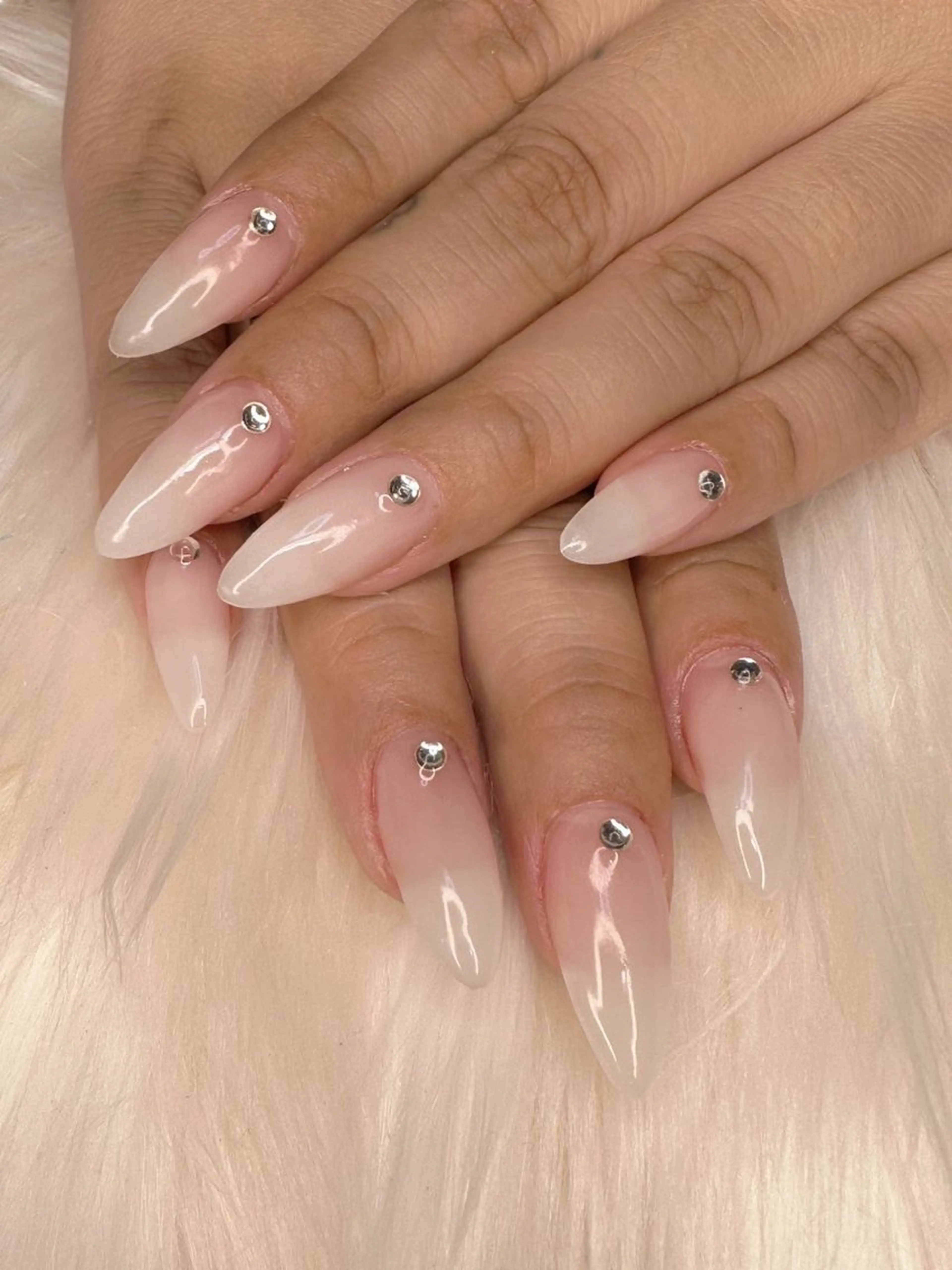 ネイル ハンドネイル VIOLA .nailのネイルデザイン