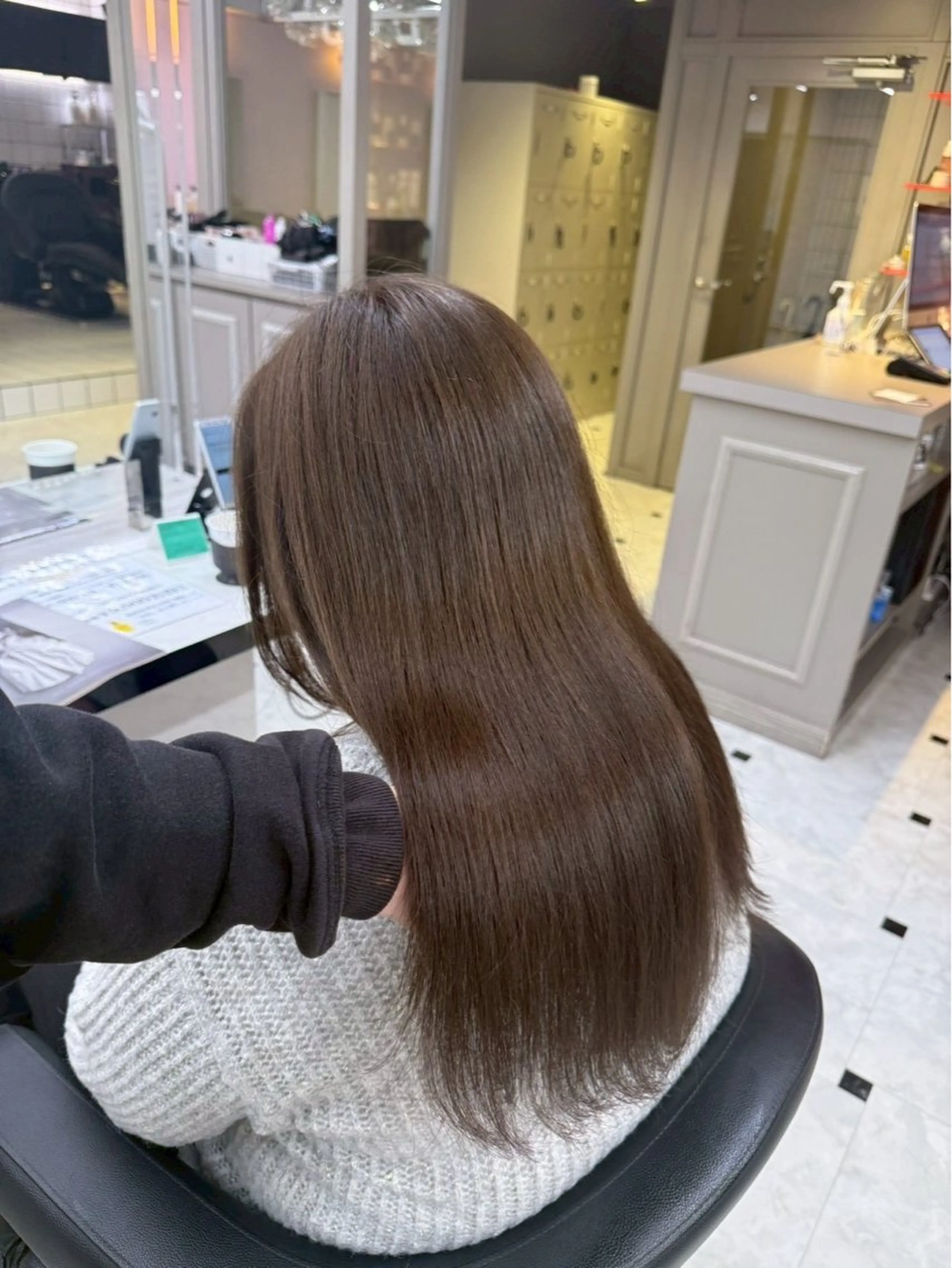 セミロング カラー ☕️大人ブラウン🤎 ryotaのヘアスタイル