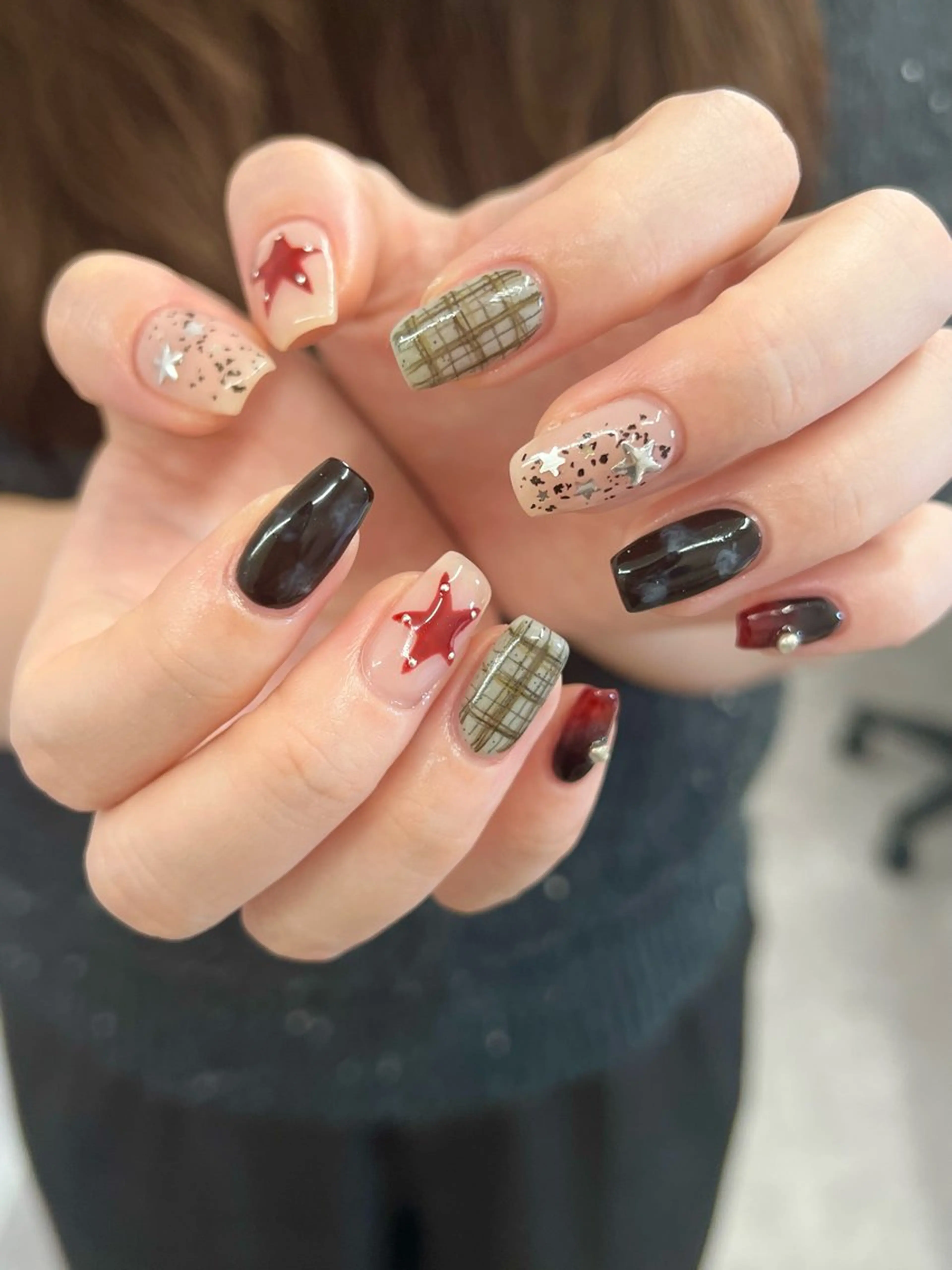 ネイル ジェルネイル マグネットネイル ニュアンスネイル パラジェル リボン ハンドネイル ハンドケア Bana_ Nailのネイルデザイン