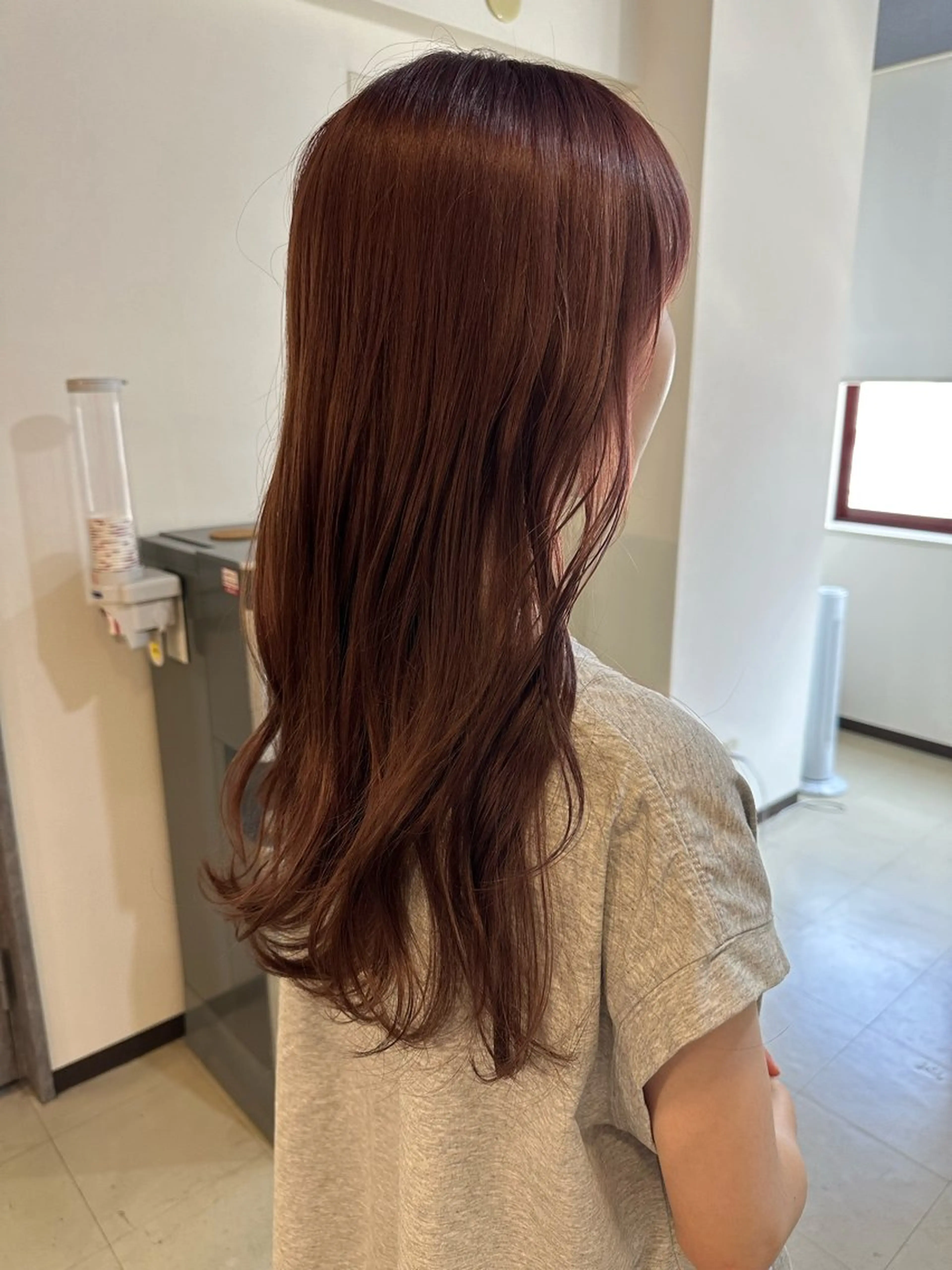 セミロング カラー ブリーチ ダブルカラー ラベンダーカラー ブリーチなしカラー ピンクカラー Sherry/R 三川町　木村祐里奈のヘアスタイル