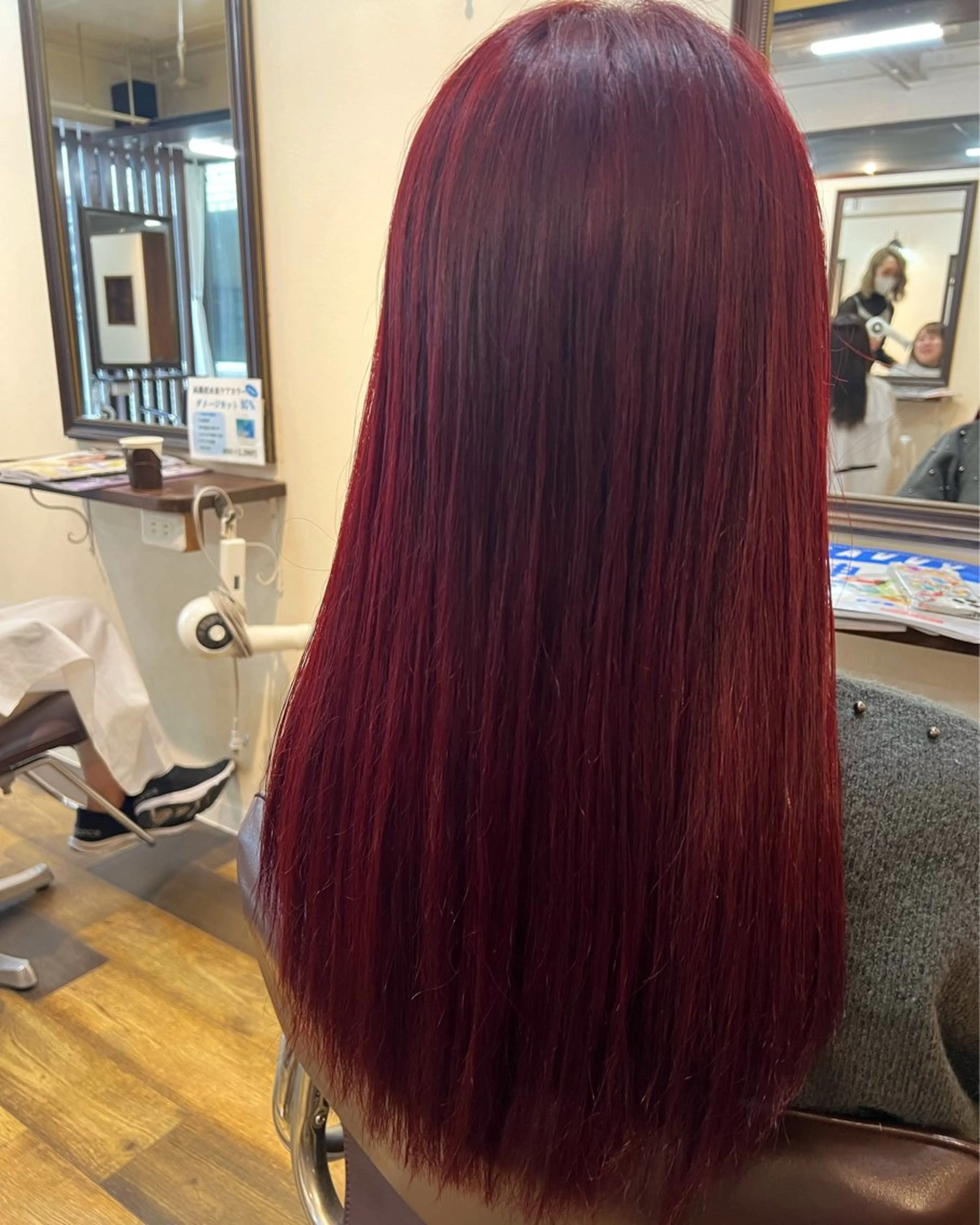 ロング カラー ブリーチ ダブルカラー ブリーチなしカラー 大西 碧海のヘアスタイル