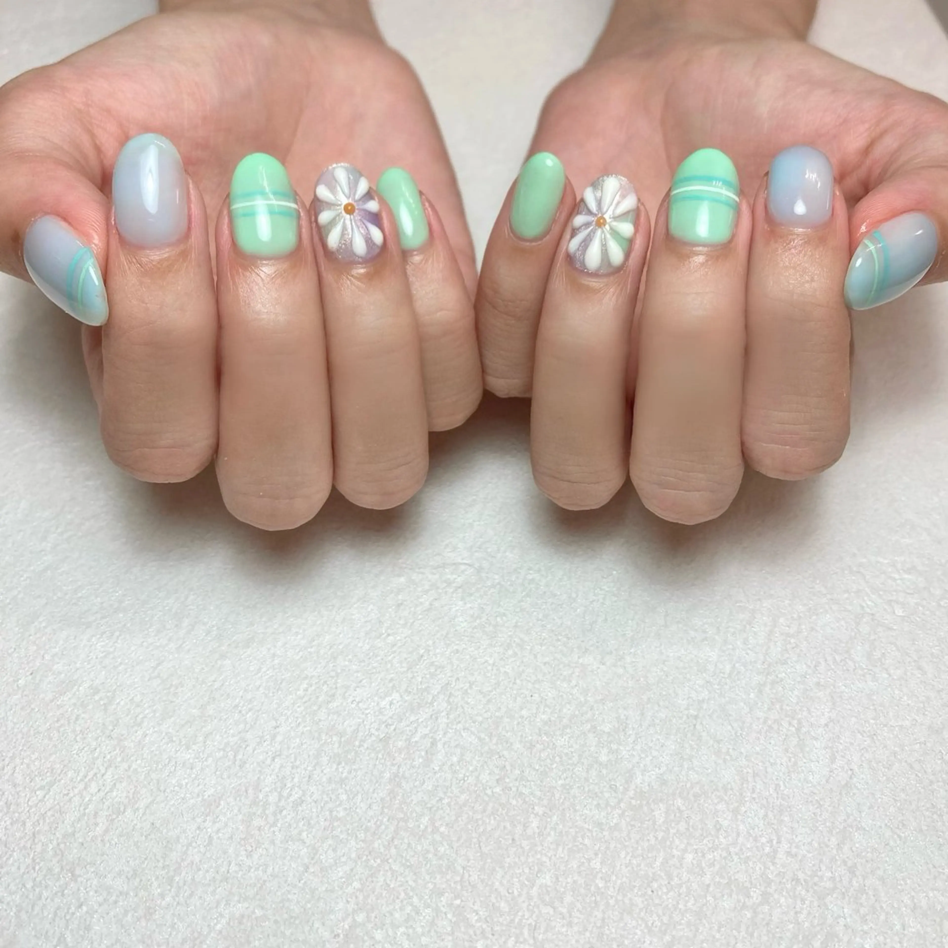 ネイル ハンドネイル かおる KAORUのネイルデザイン