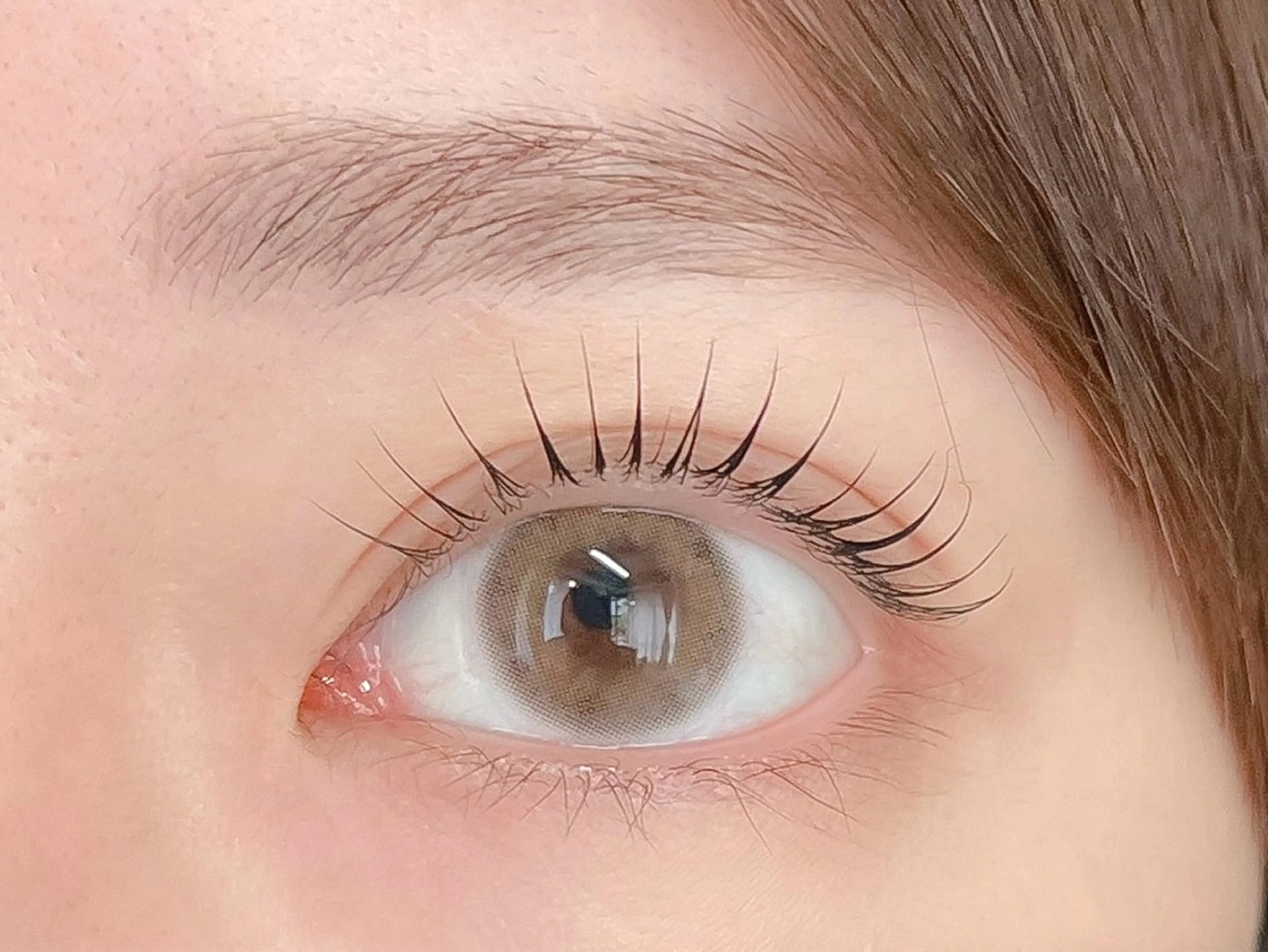 マツエク・マツパ Nixie ニクシーの眉毛・アイブロウイメージ