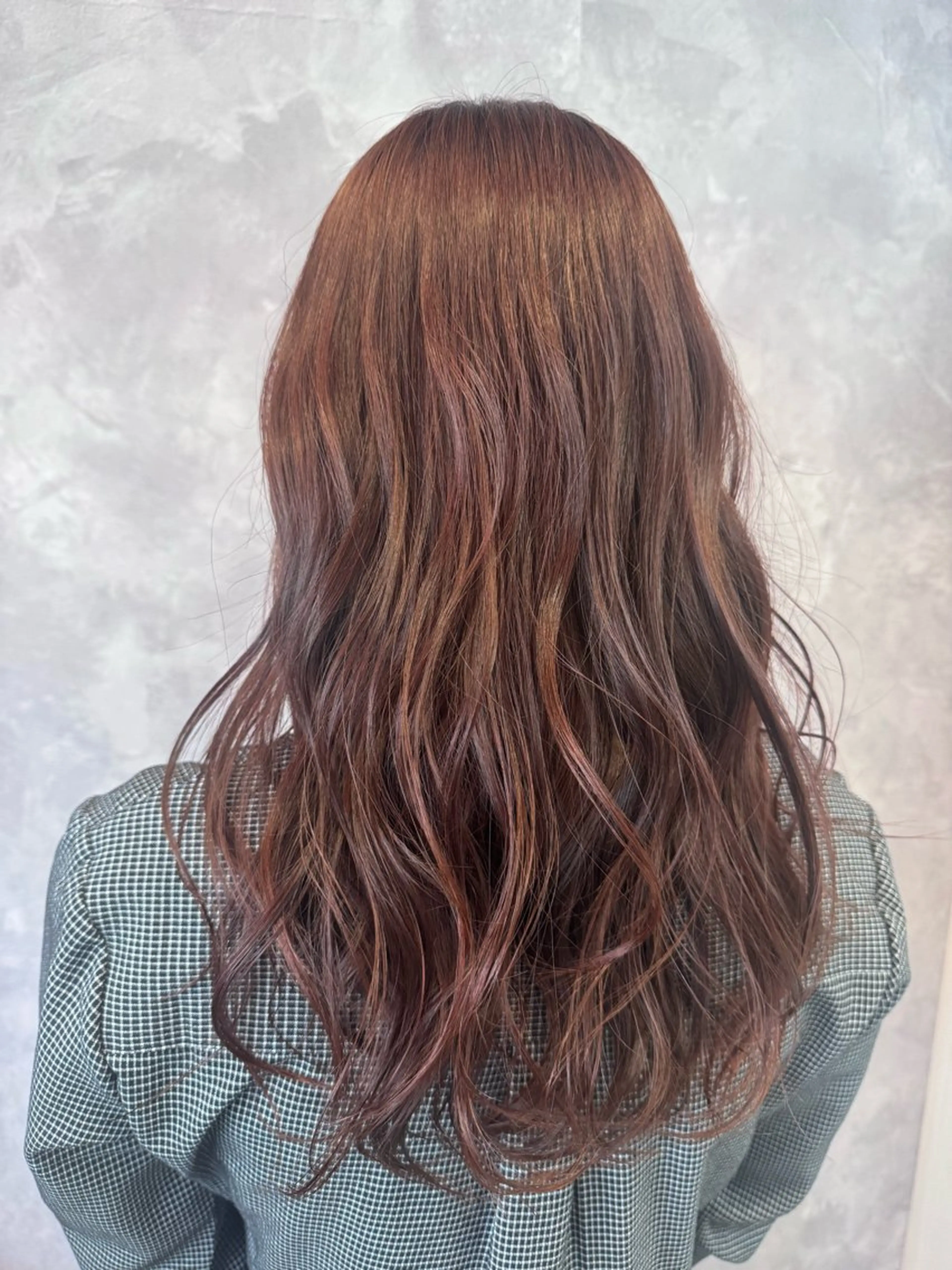 ロング カラー ヘアカラー トリートメント ヒヨシ ルナのヘアスタイル