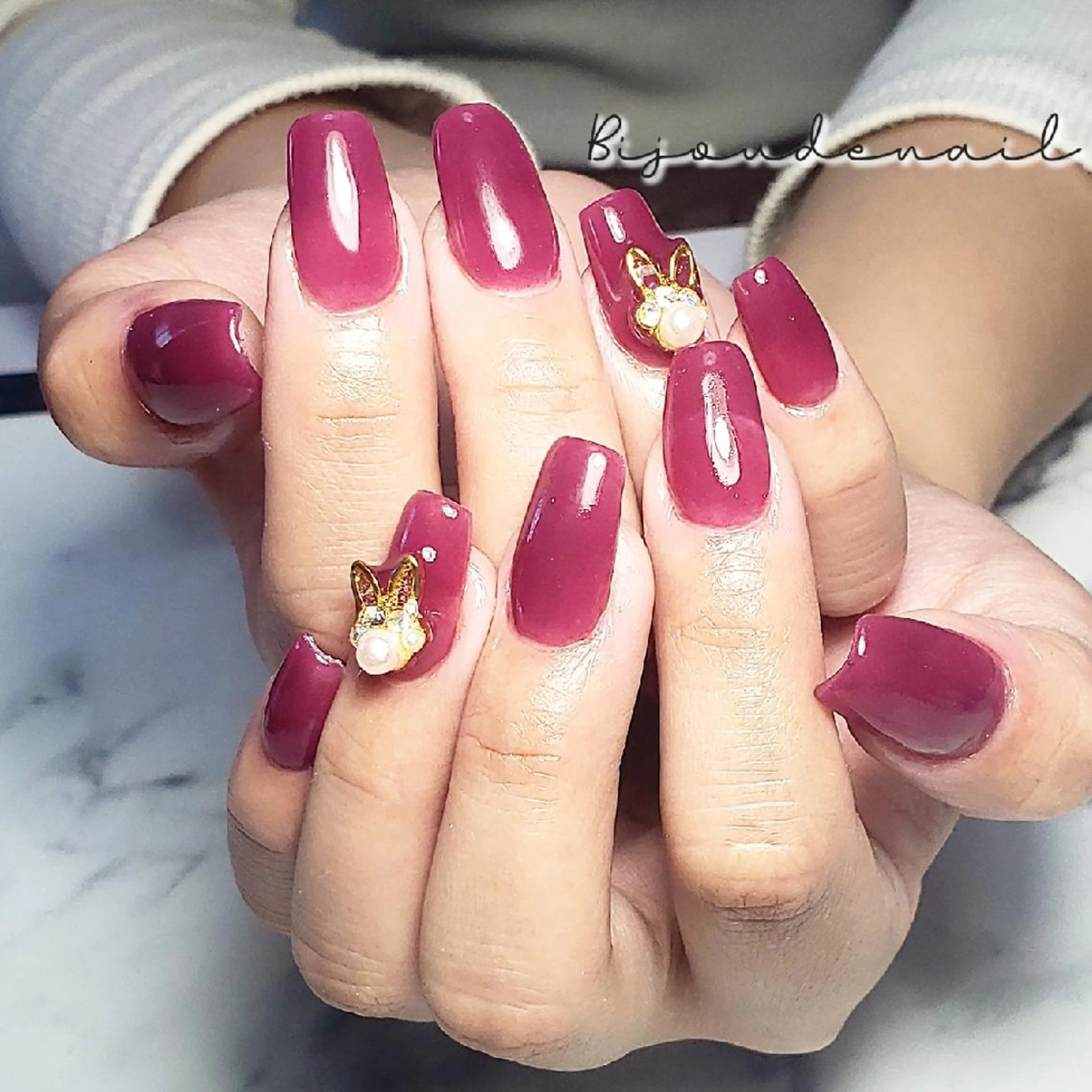 ネイル ワンカラーネイル スカルプネイル ビジュード ネイルのネイルデザイン