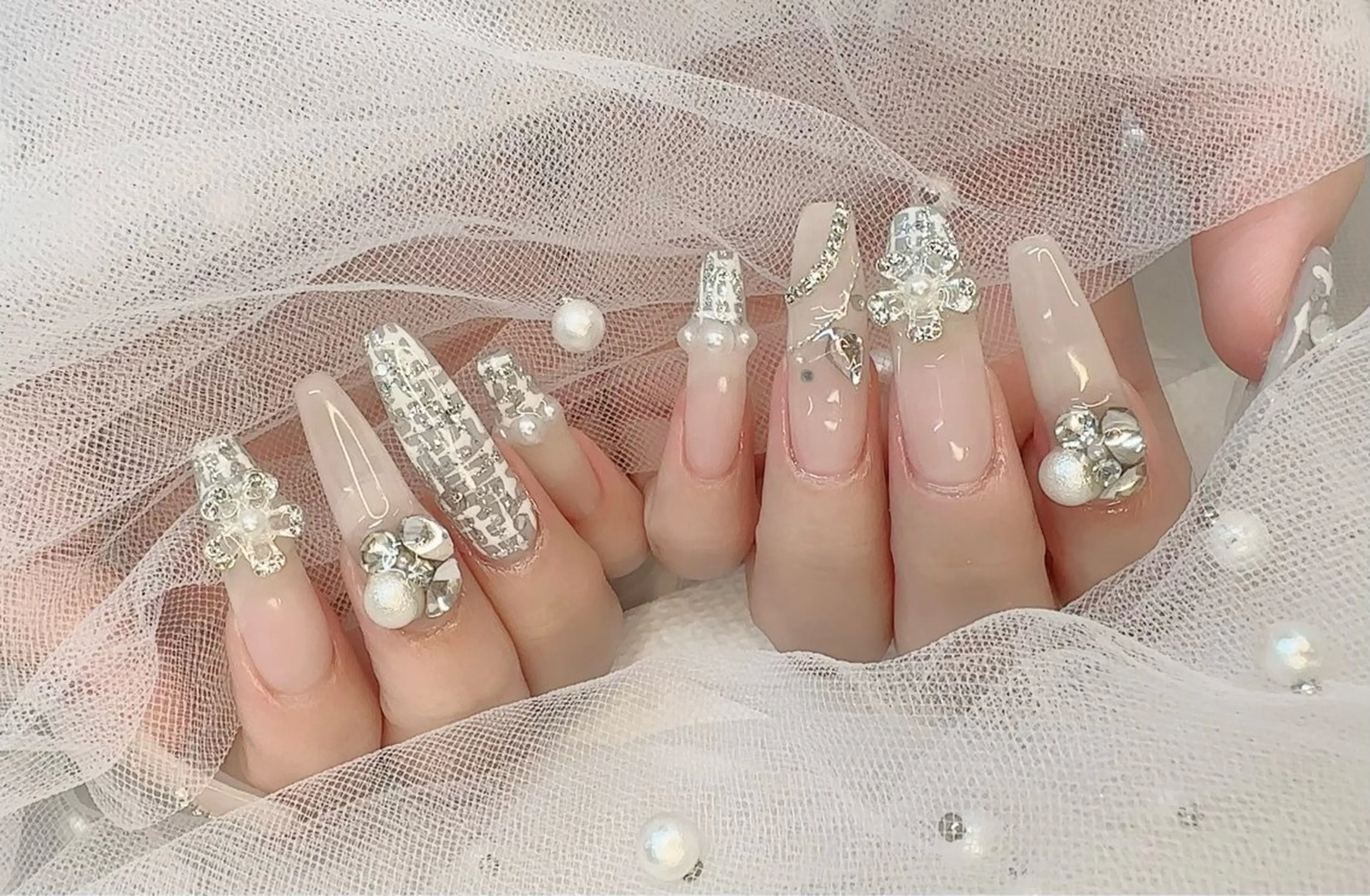 ネイル R salonのネイルデザイン