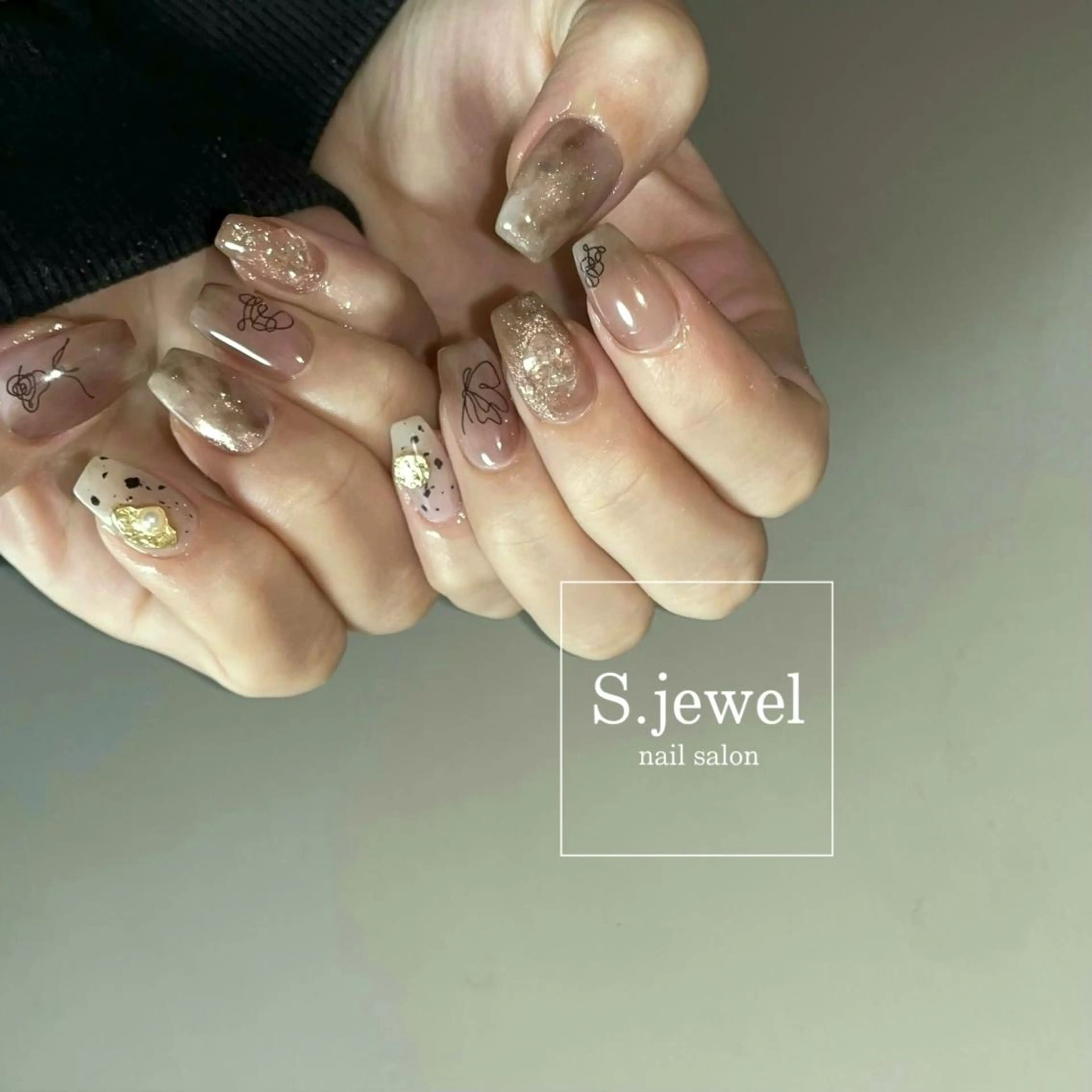 ネイル S. JEWELのネイルデザイン