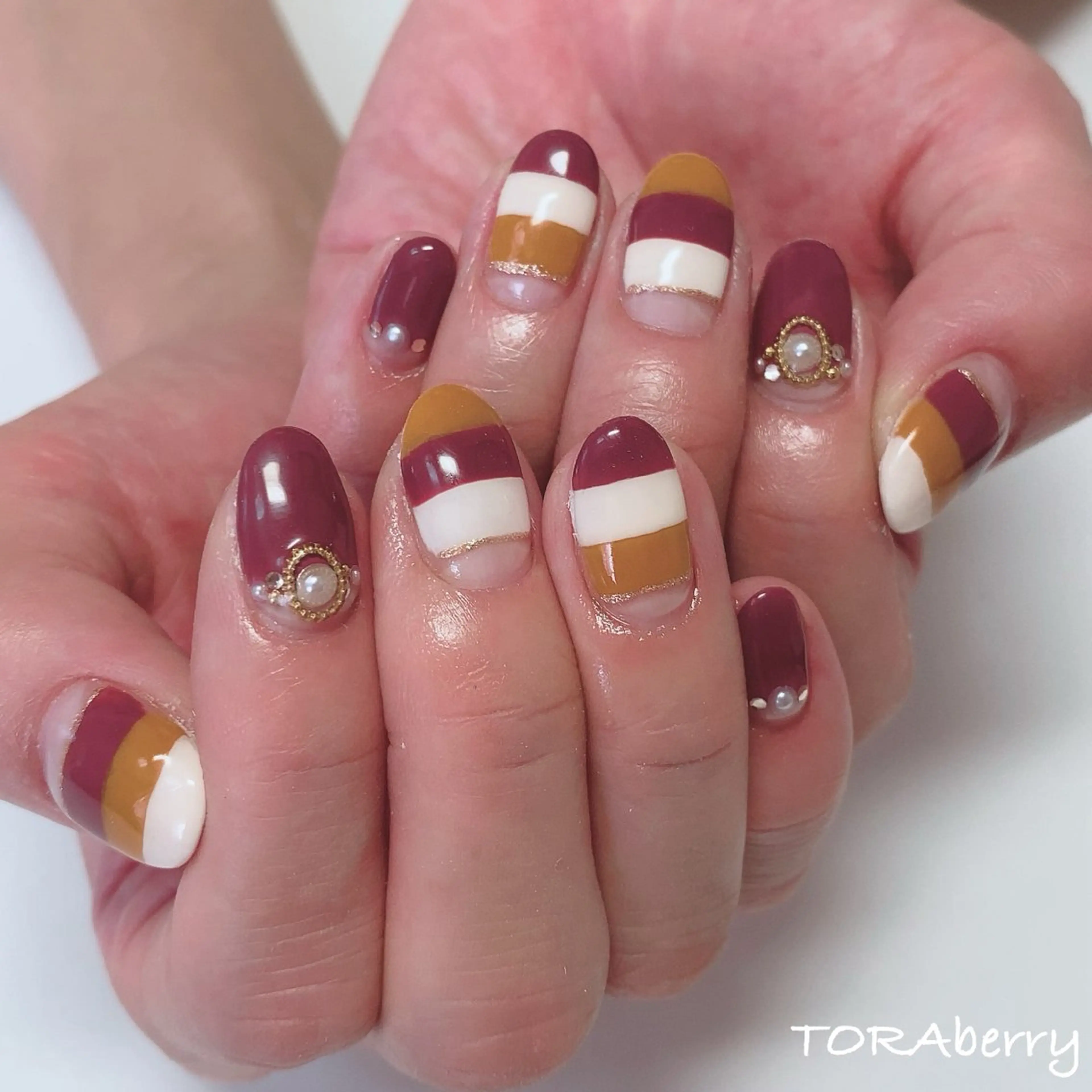 ネイル ハンドネイル ネイリスト なつみのネイルデザイン