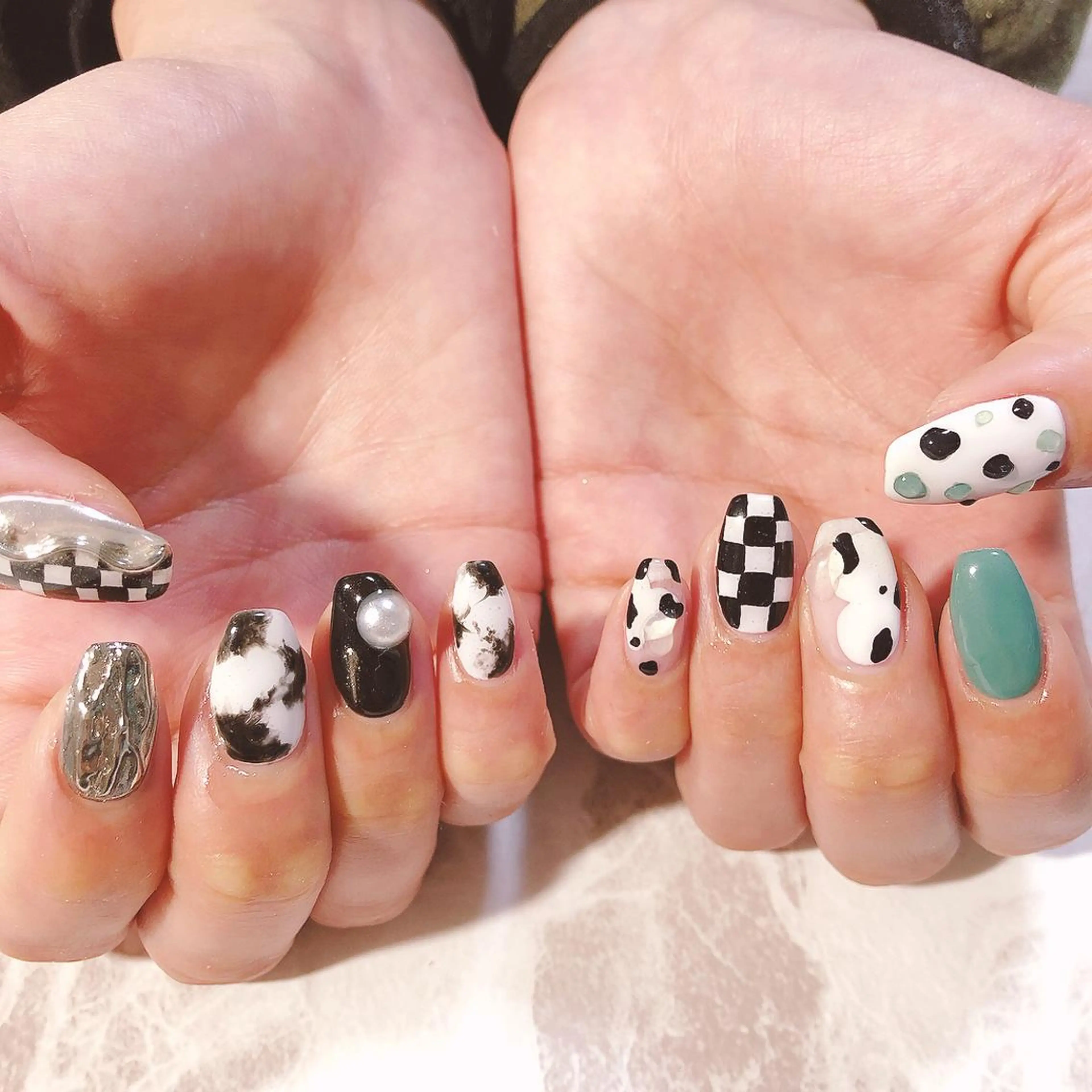 ネイル VIOLUS所属・VIOLUS 関目のネイルデザイン