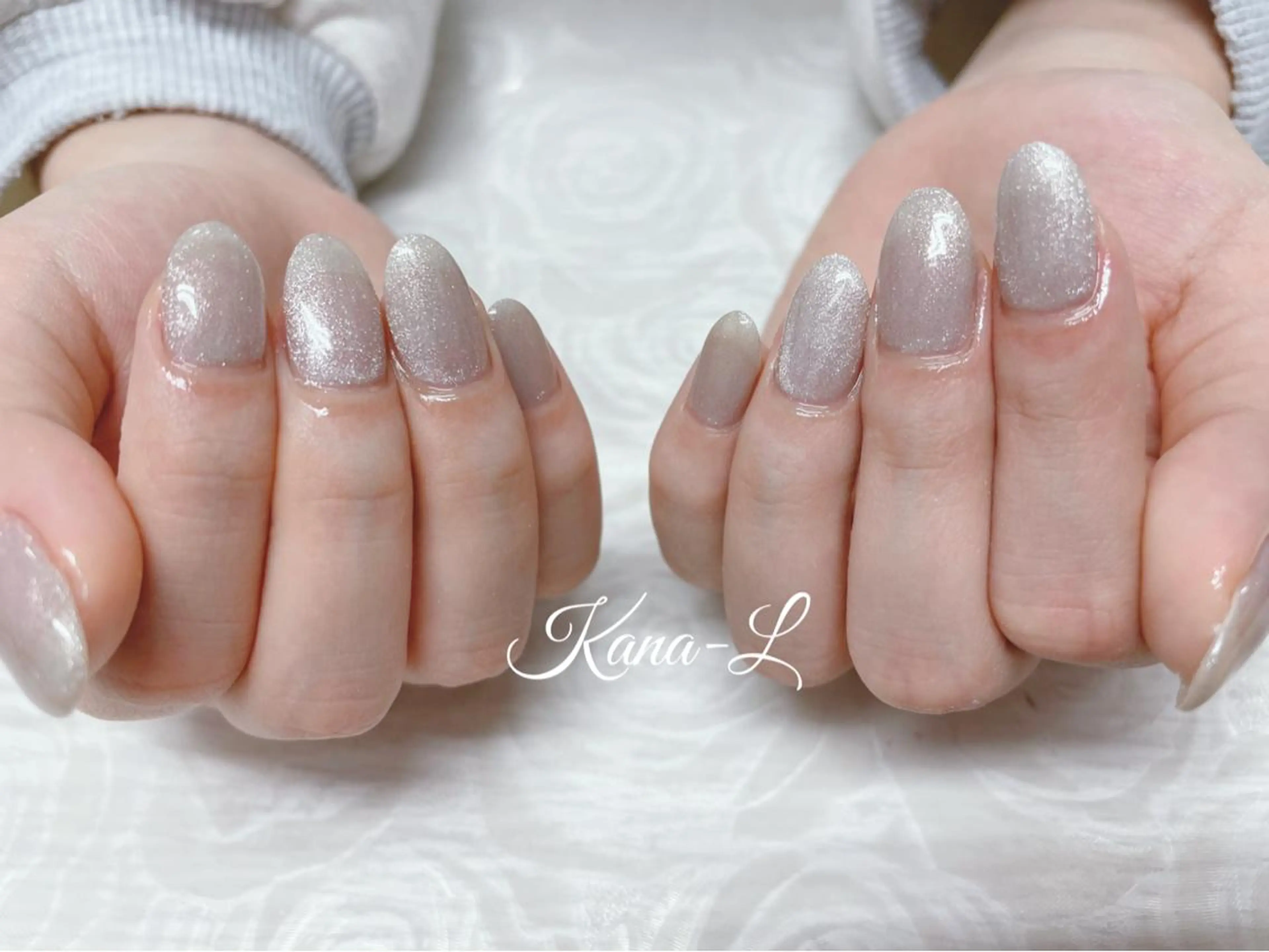 カラー ネイル キラキラネイル マグネットネイル 冬ネイル 芦辺 香奈のネイルデザイン