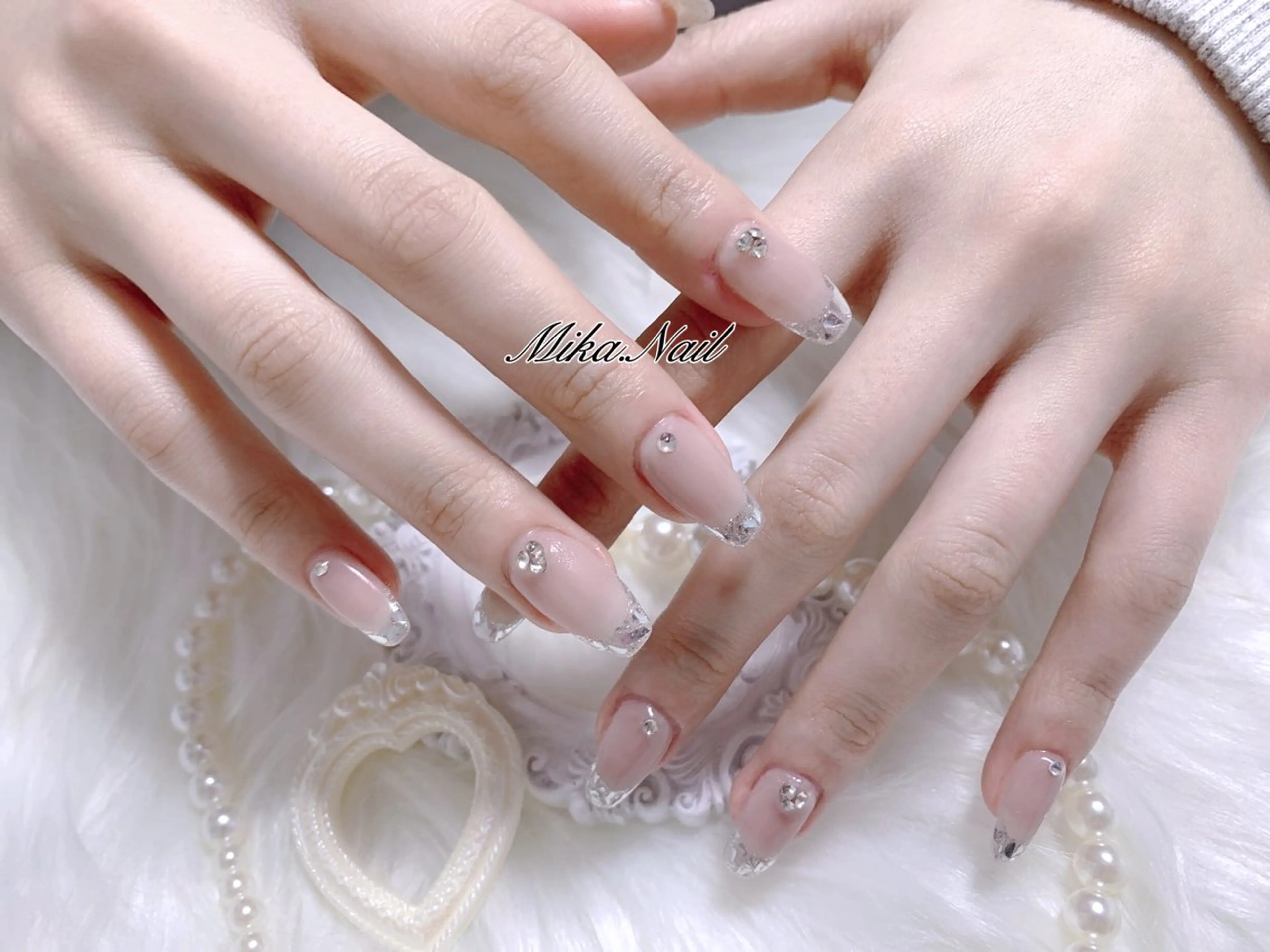 ネイル フレンチネイル ガラスフレンチ Mika Nailのネイルデザイン