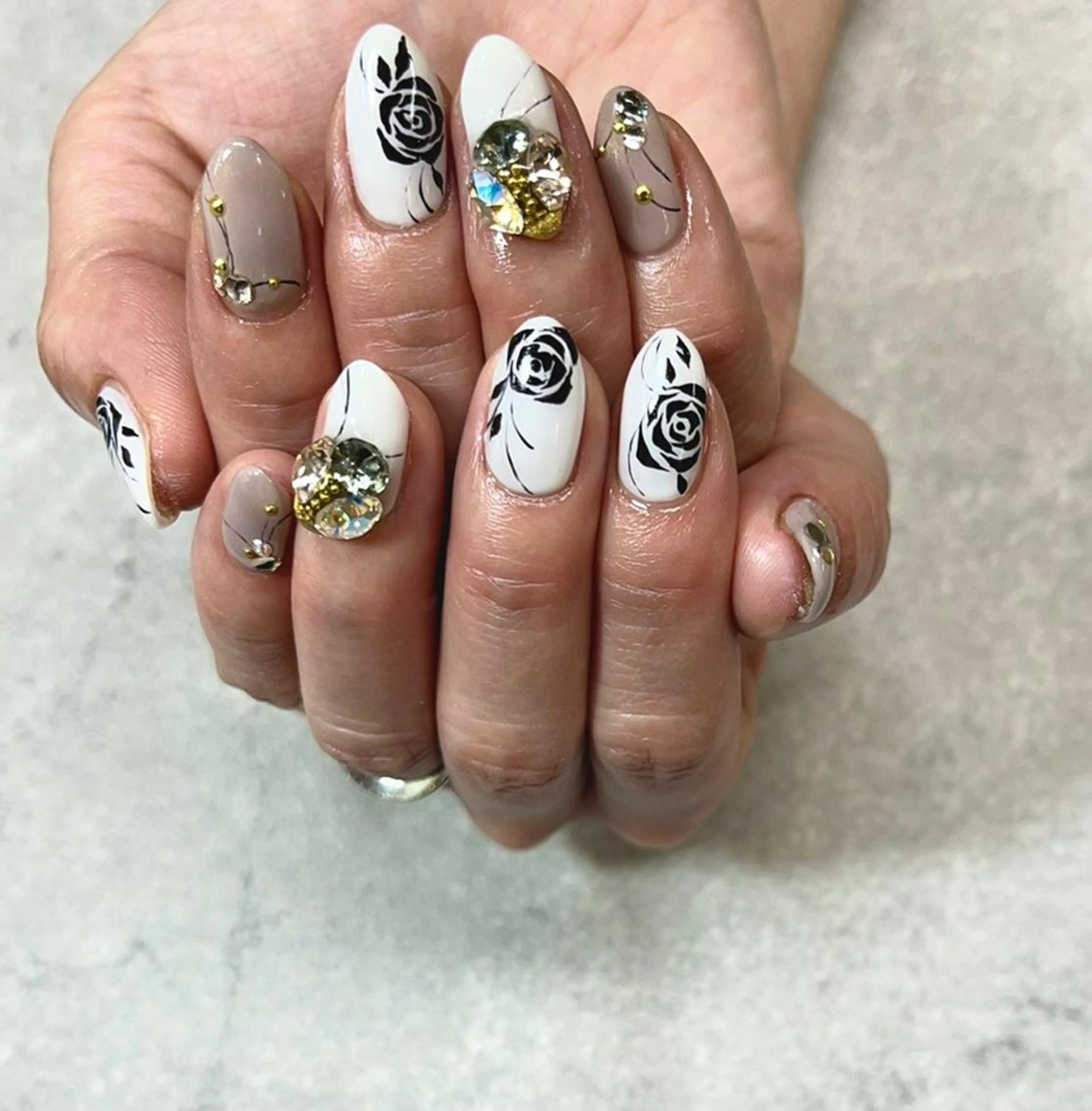 ネイル アートネイル ストーンネイル ハンドネイル ハンドケア FASTNAIL PLUS 新宿店のネイルデザイン