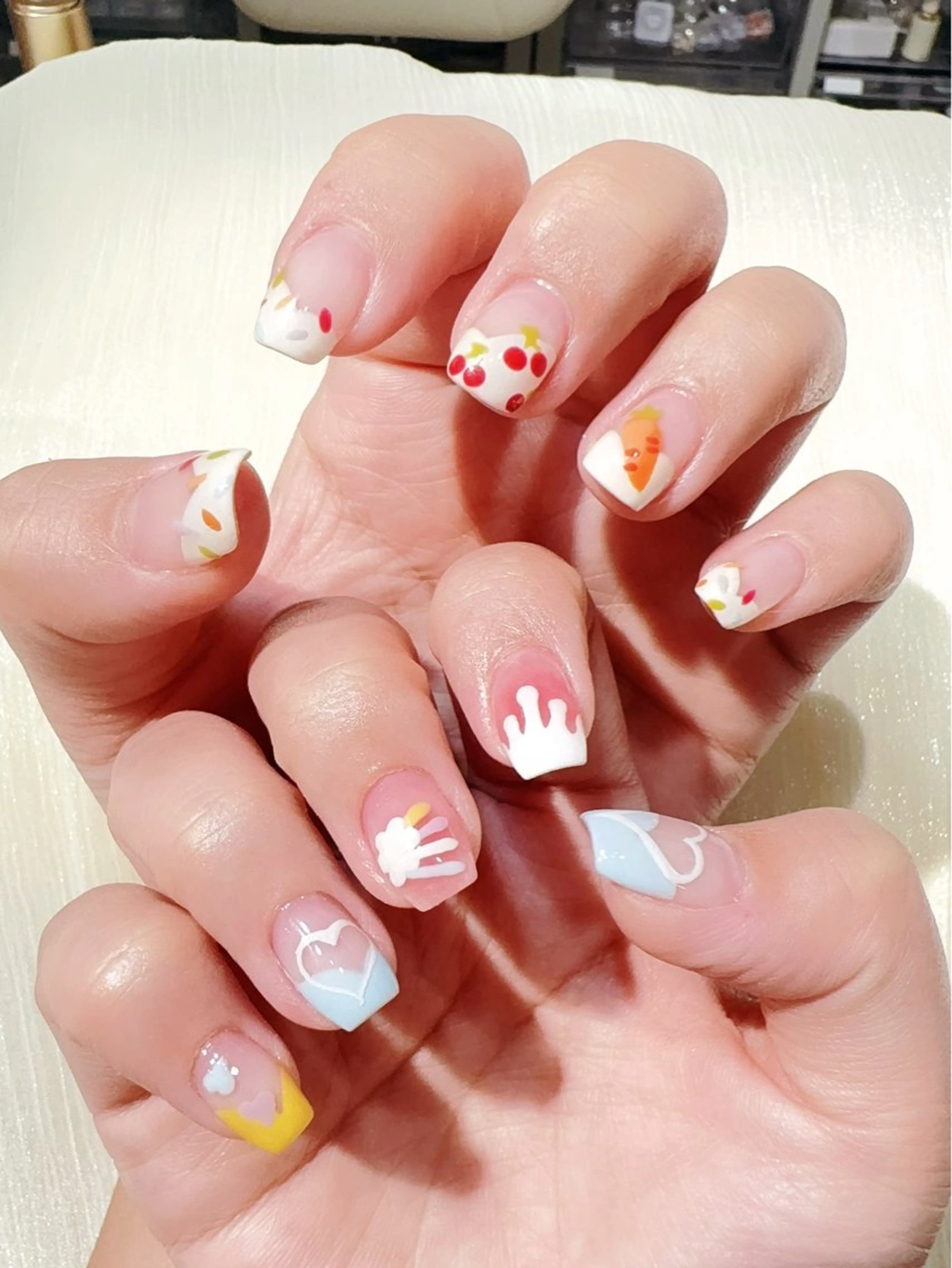 ネイル ハンドネイル ハンドケア 🦋Yumi Nail🦋Momoのネイルデザイン