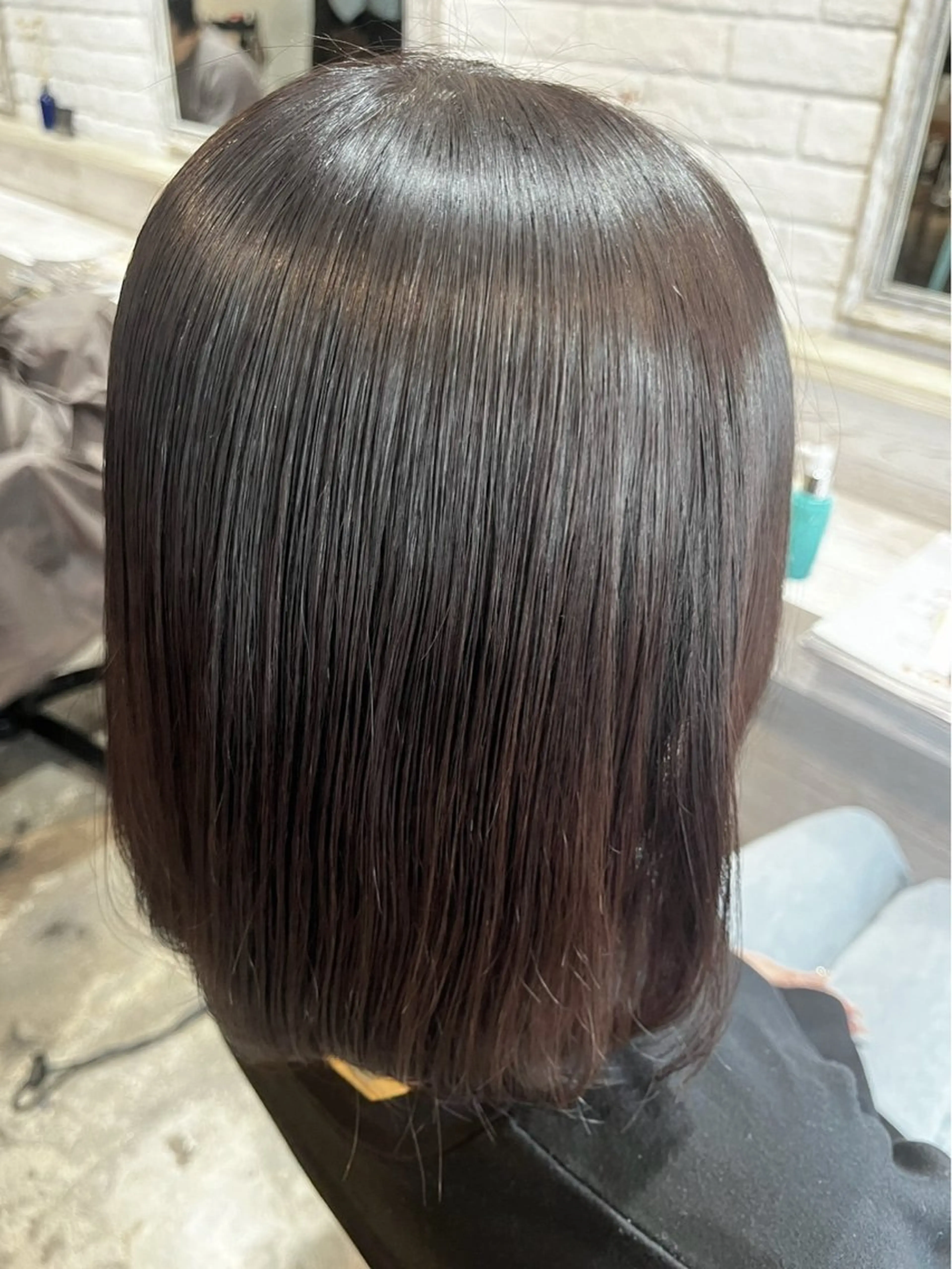 ミディアム カット ハイトーン/韓国風/ 艶髪/吉祥寺のヘアスタイル