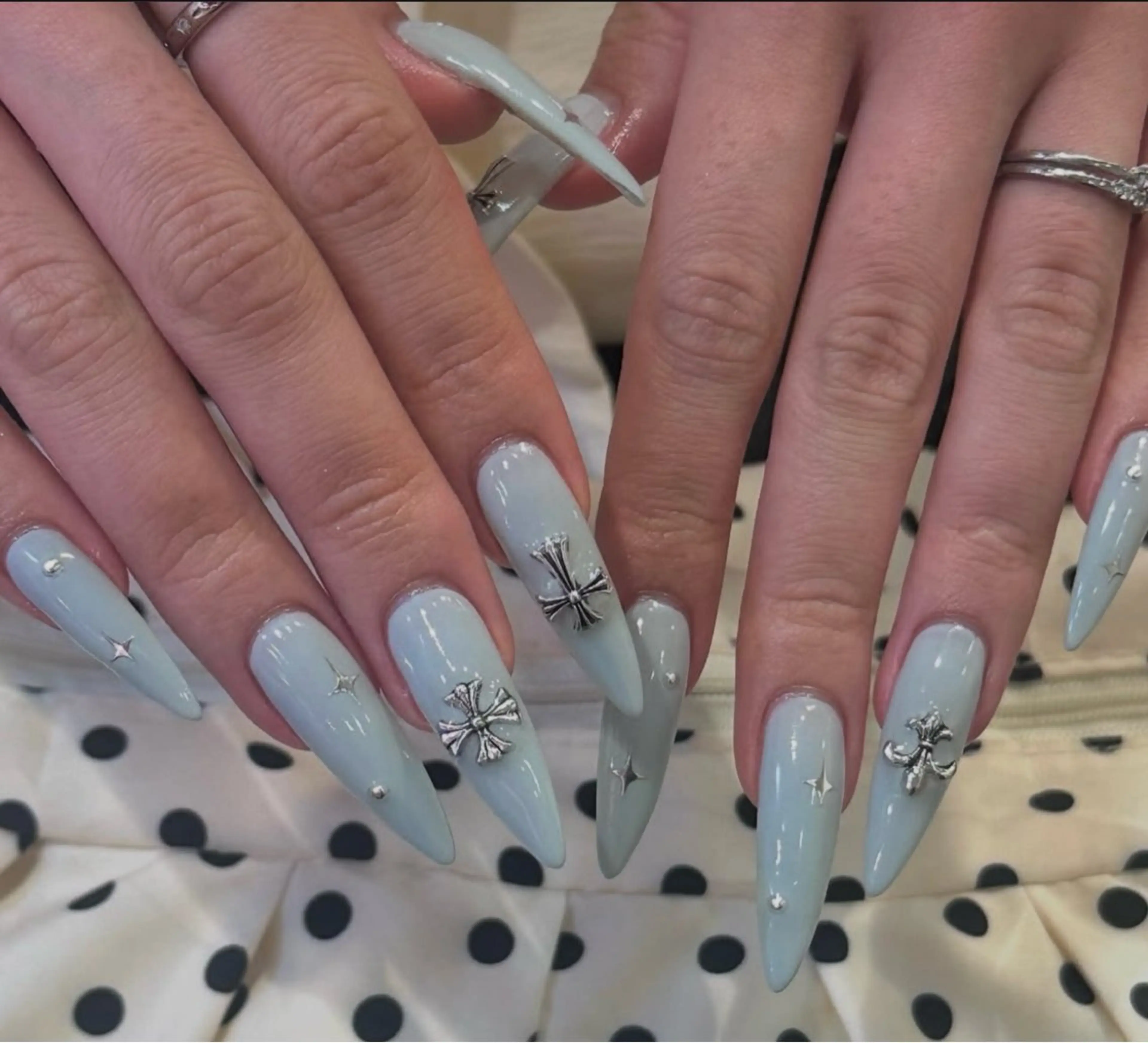 ネイル ハンドネイル BERA NAILSのネイルデザイン