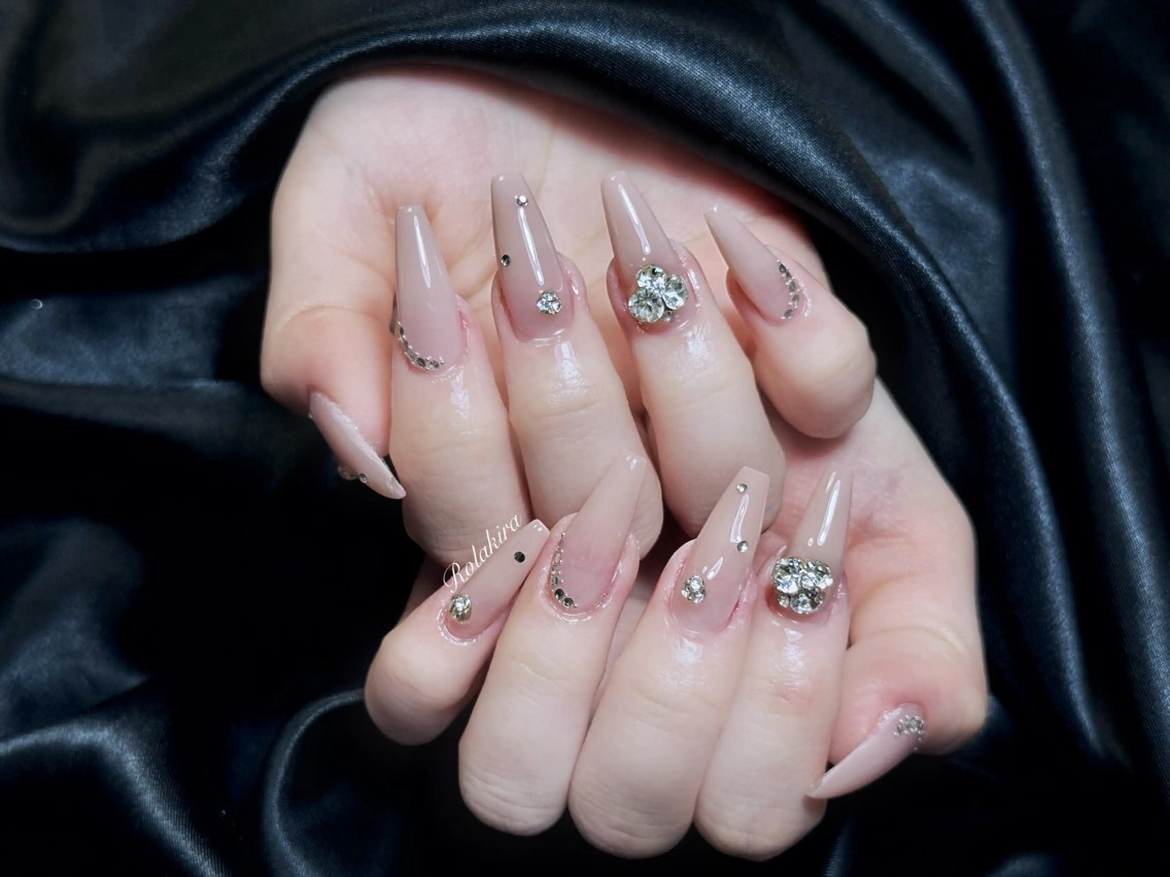 ネイル チークネイル 長さ出し フレンチネイル ジェルネイル 韓国ネイル ハンドネイル Rola kira 麗のネイルデザイン