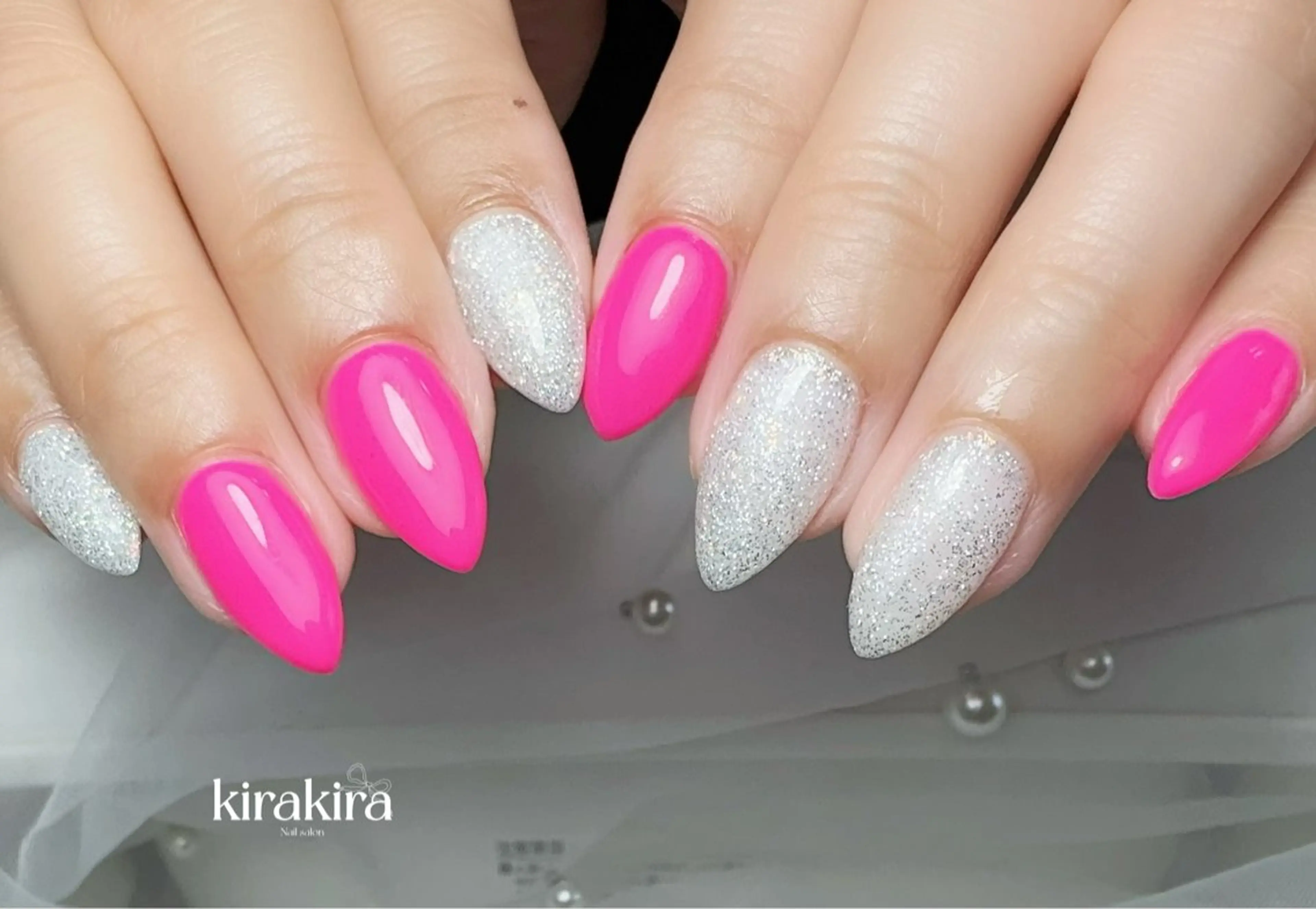 ネイル ドット ジェルネイル キラキラネイル マグネットネイル ニュアンスネイル Kirakira Nail salonのネイルデザイン