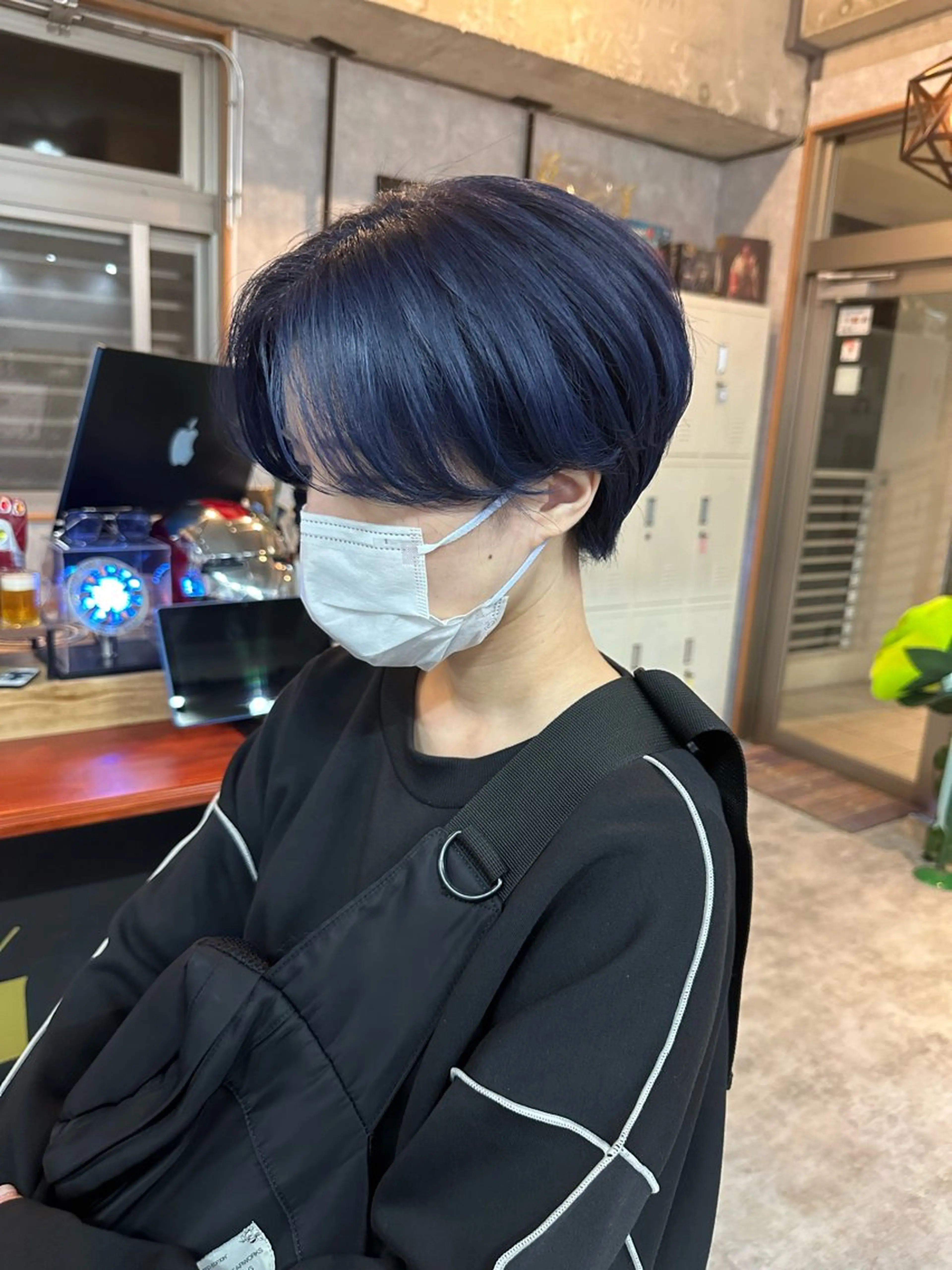 ショート 切りっぱなしボブ ショートボブ ハンサムショート 丸みショート ボブ カット ヘアカラー トリートメント モテ髪/ボブ/ショー ト/アダチフウトのヘアスタイル