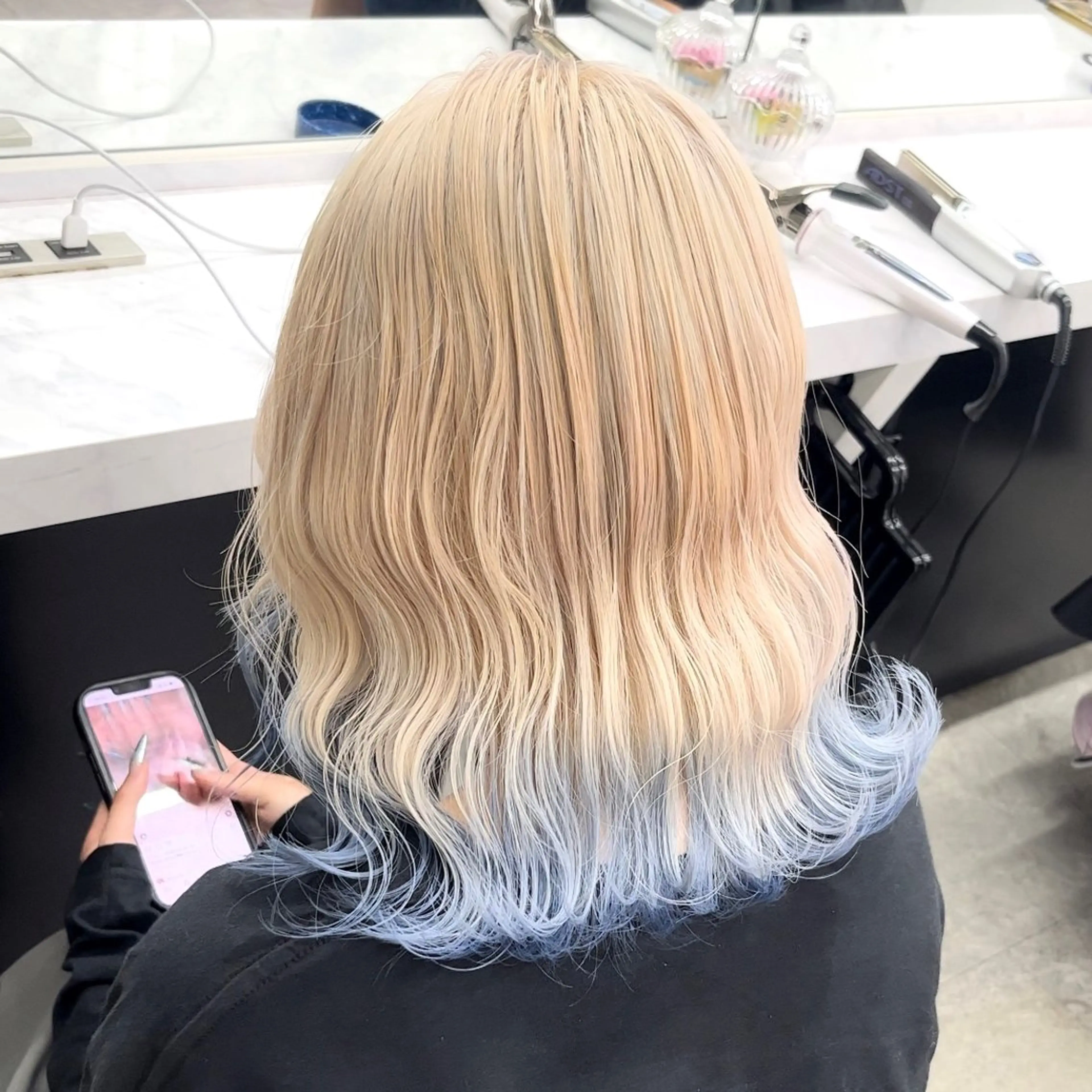 カラー カット ヘアカラー トリートメント ヘアセット 渋谷🎨ハイトーン× エクステ🎨レンのヘアスタイル