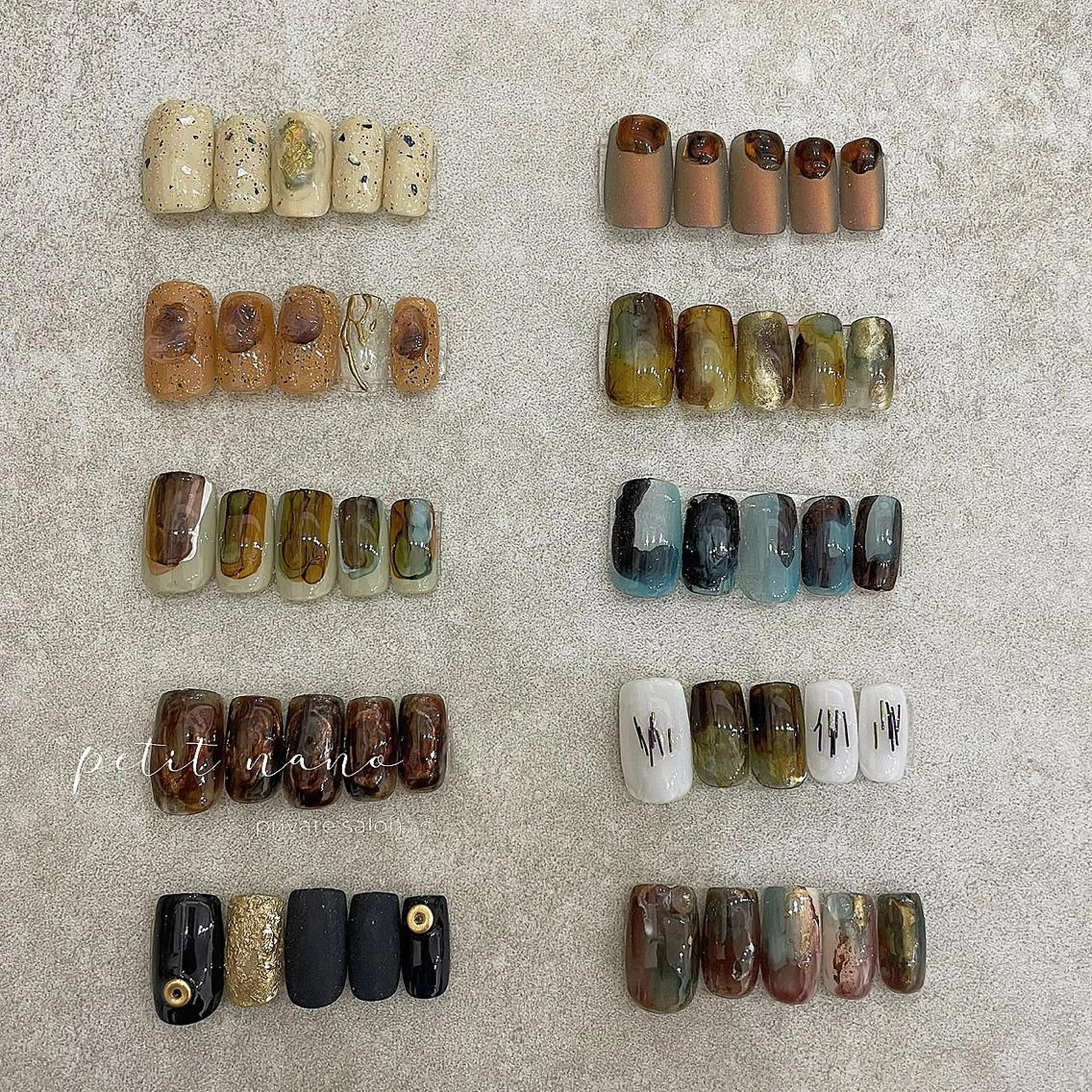 ネイル チークネイル ジェルネイル 韓国ネイル マグネットネイル ニュアンスネイル ハンドネイル nail◯ petitnanoのネイルデザイン