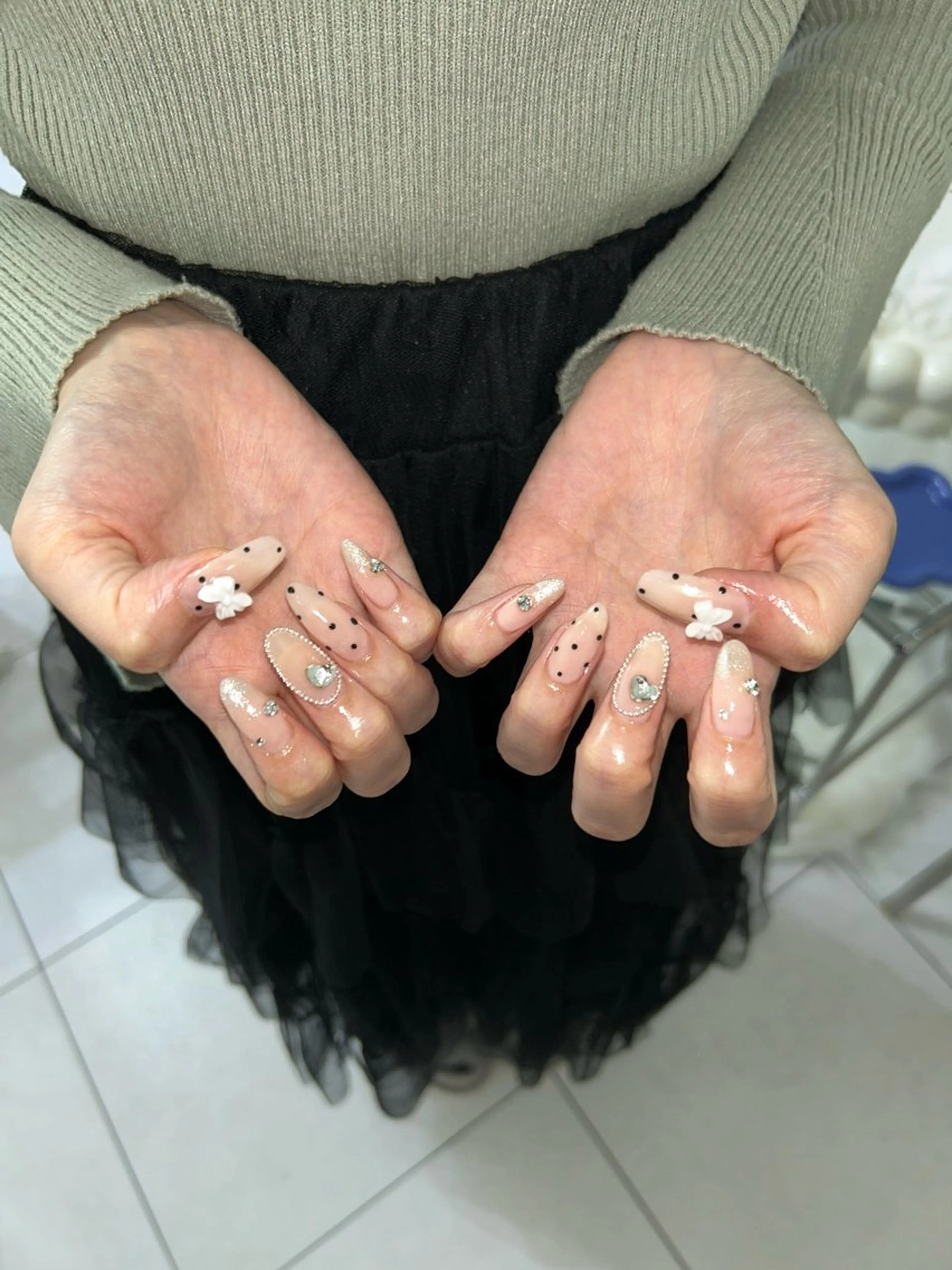 ネイル ドット 長さ出し フラッシュネイル マグネットネイル mimy ayusaのネイルデザイン