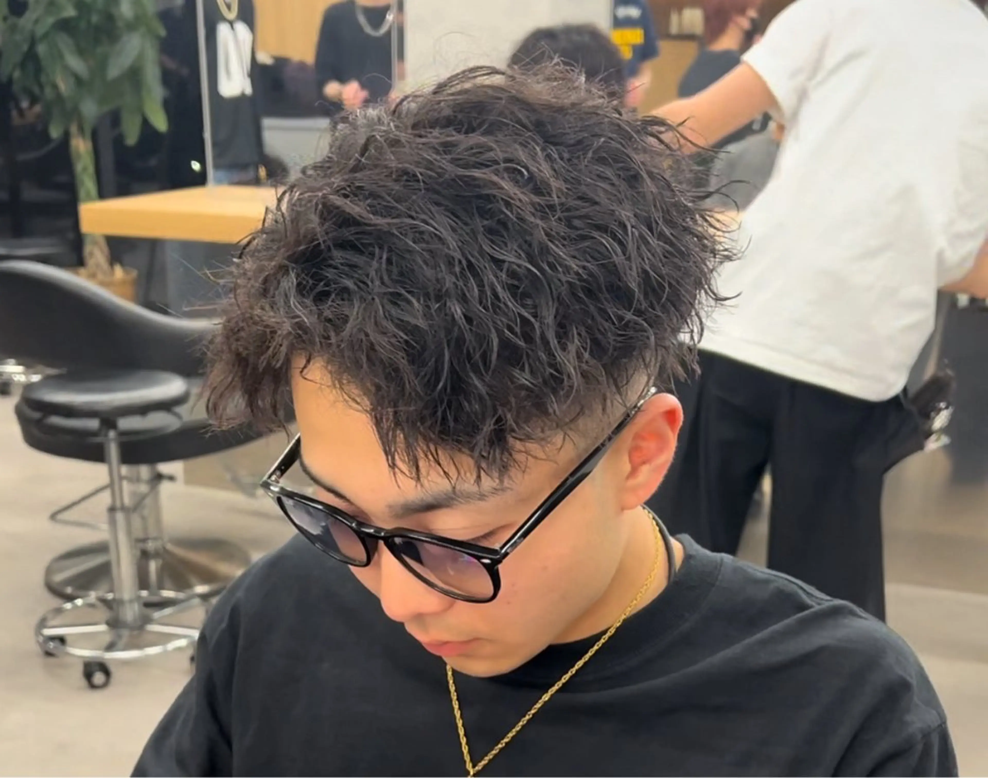 パーマ メンズ カット パーマ トリートメント ヘッドスパ ヘアセット 新世代パーマ⚡️ の達人トモ⚡️のヘアスタイル