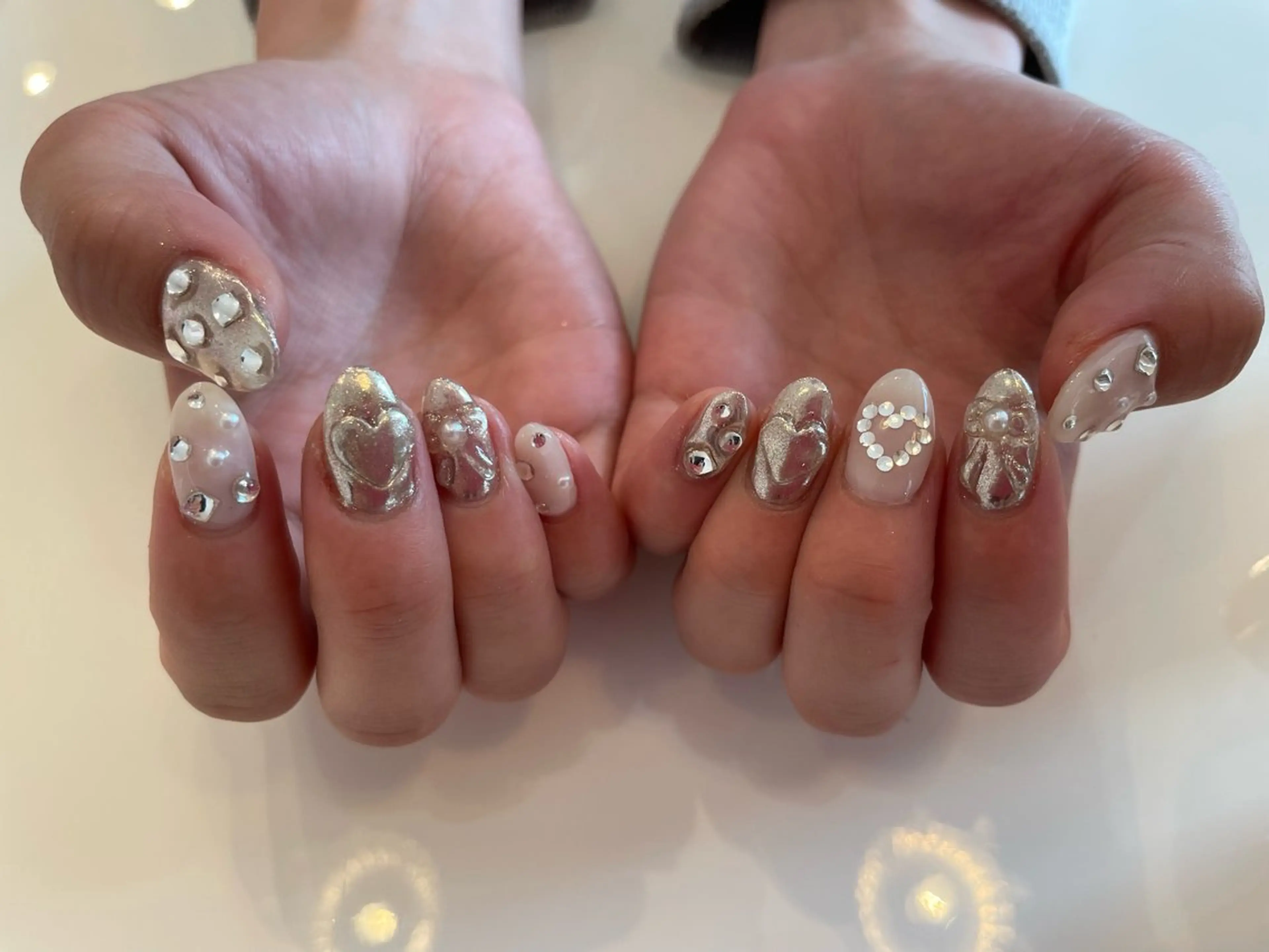 ネイル ♡ビジュール♡ NAIL &まつ毛のマツエク・マツパデザイン