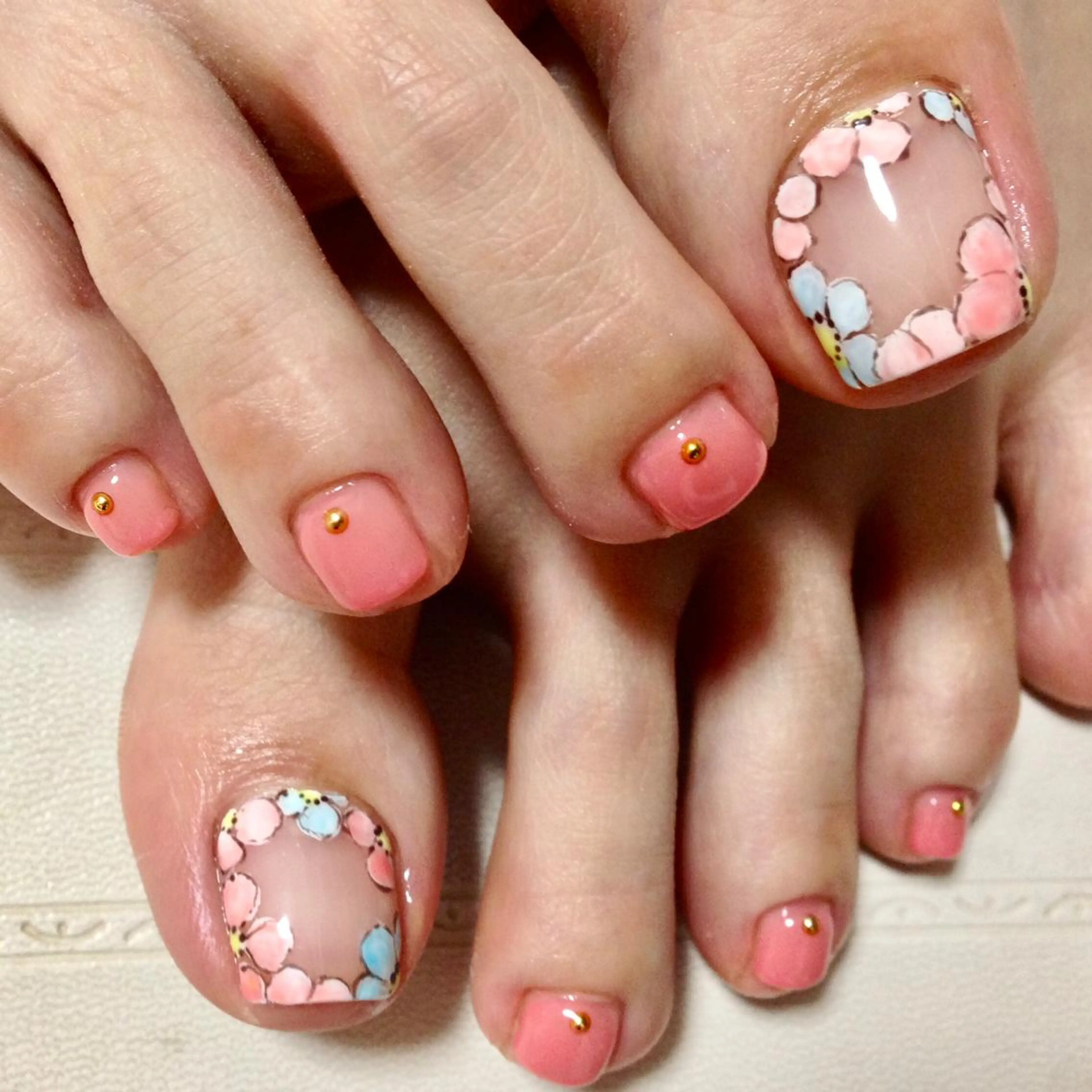 ネイル クリアネイル フラワーネイル フットネイル 春ネイル 夏ネイル フットネイル ステラ marikominoのネイルデザイン