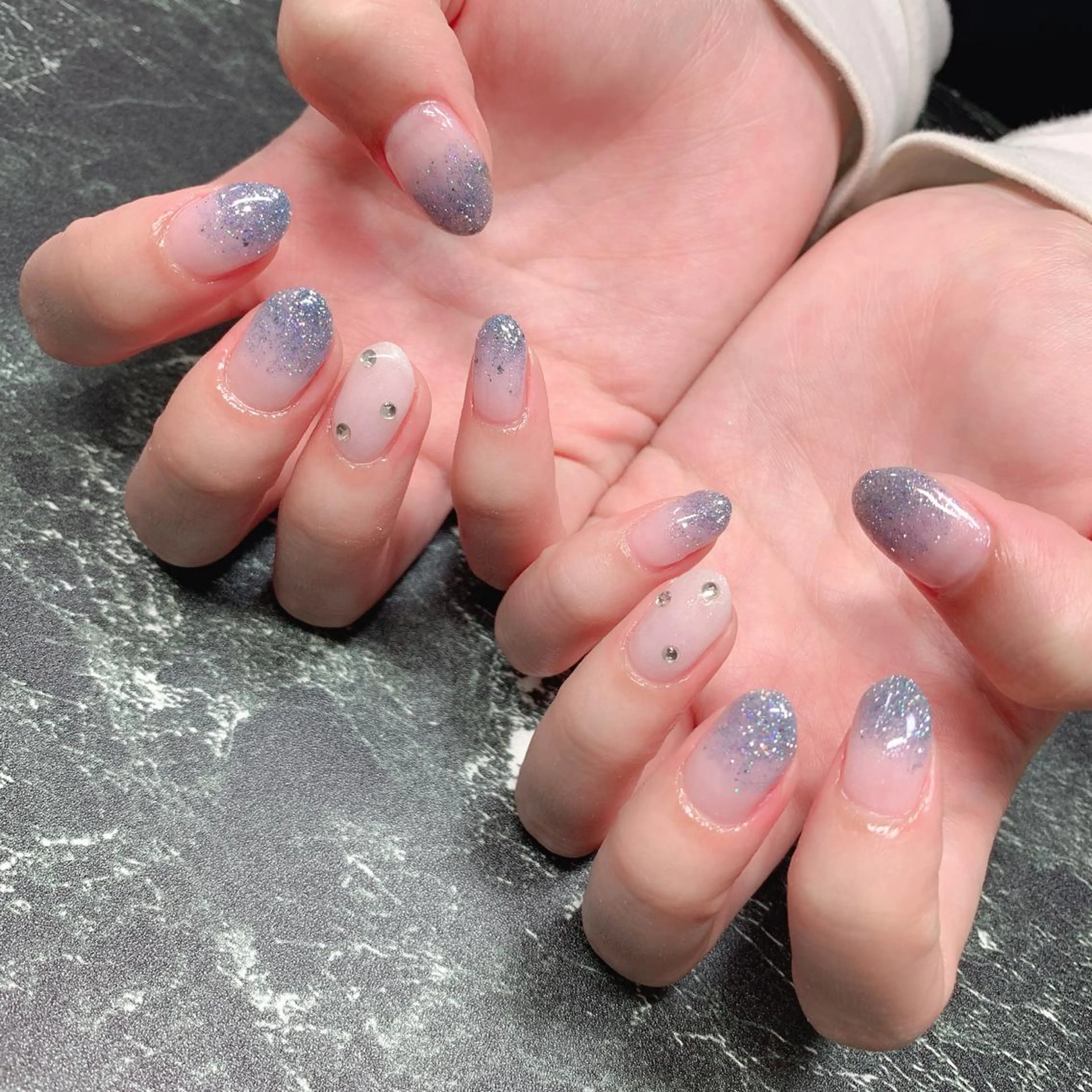 ネイル 💅ネイルハウス🏡 🎀TOMO🎀のネイルデザイン