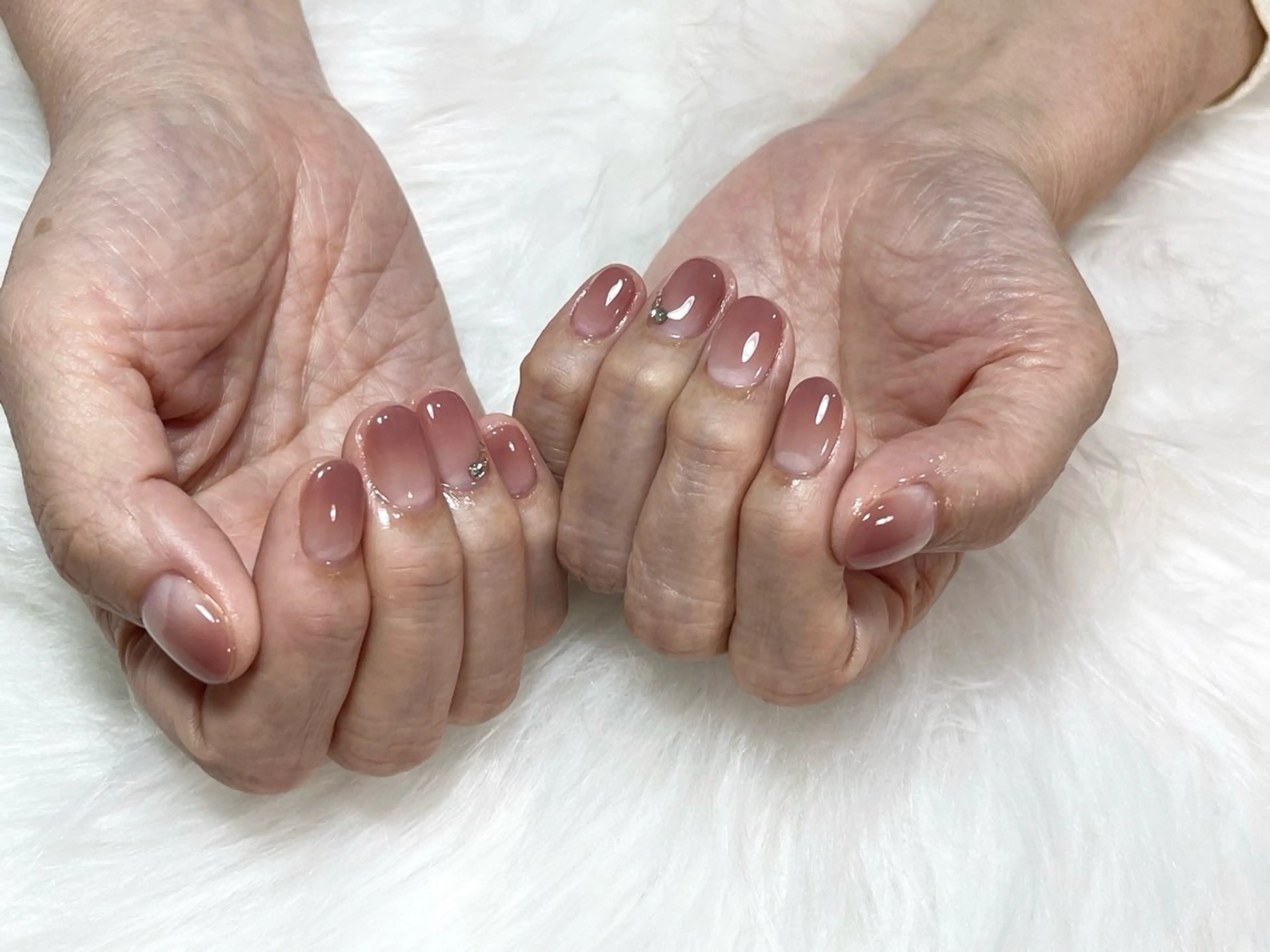 ハンドカラーグラデーション🧡200色以上😳ジェルオフあり💅🏻の写真