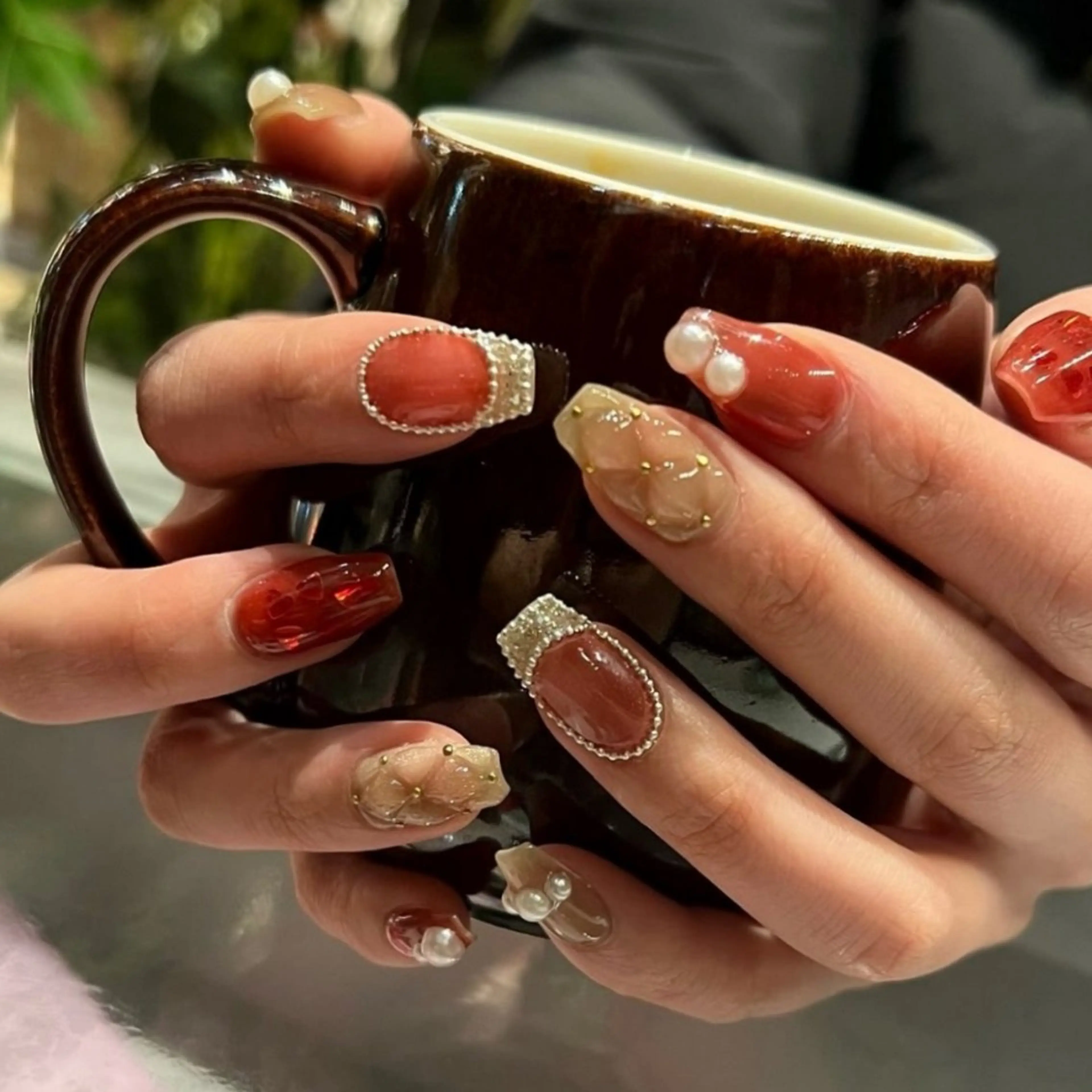 ネイル ニュアンスネイル ワンホンネイル ハンドネイル 8appy ARTstudioのネイルデザイン