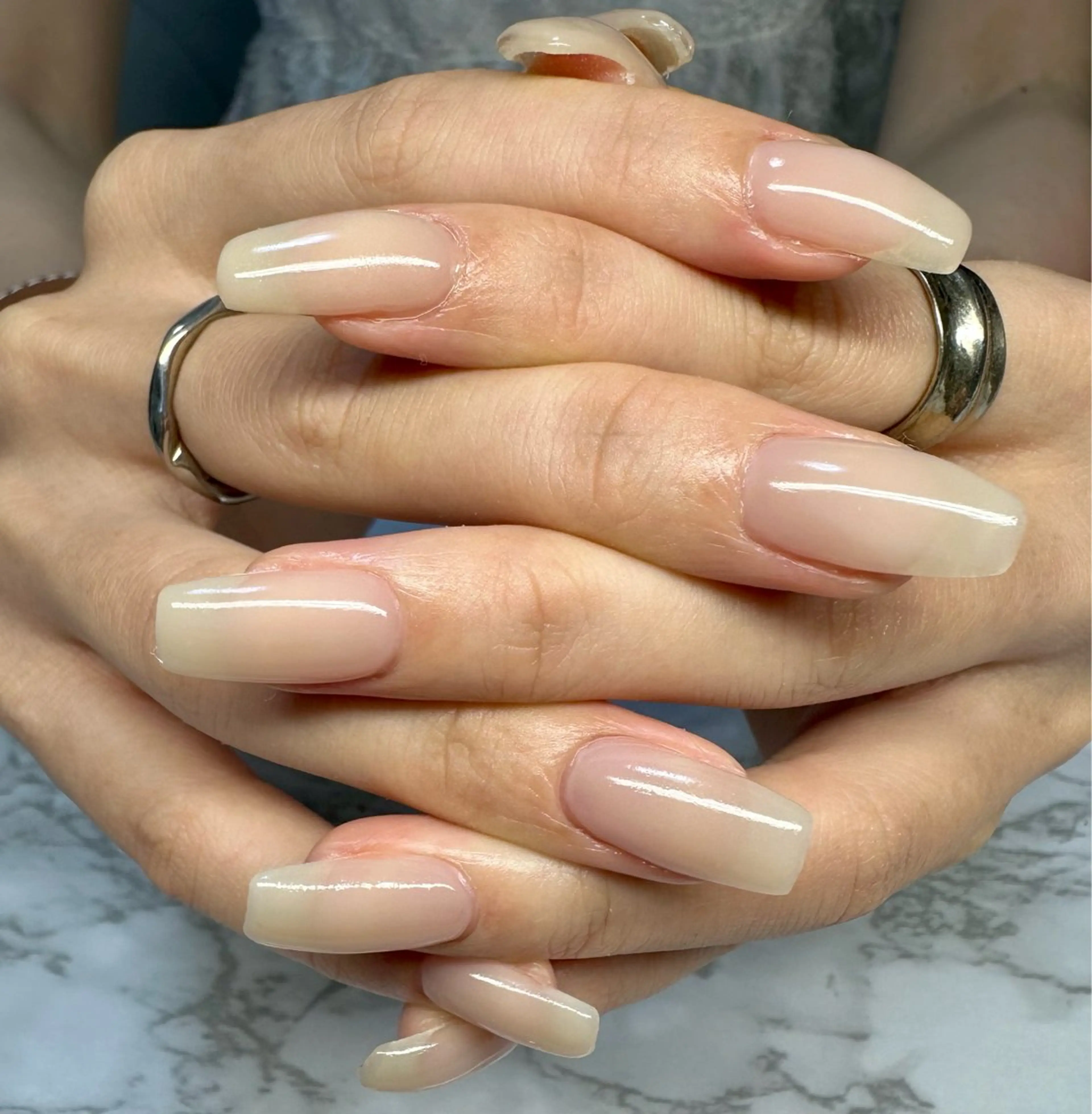 ネイル ニュアンスネイル ワンカラーネイル 夏ネイル ハンドネイル M.N_ nailのネイルデザイン