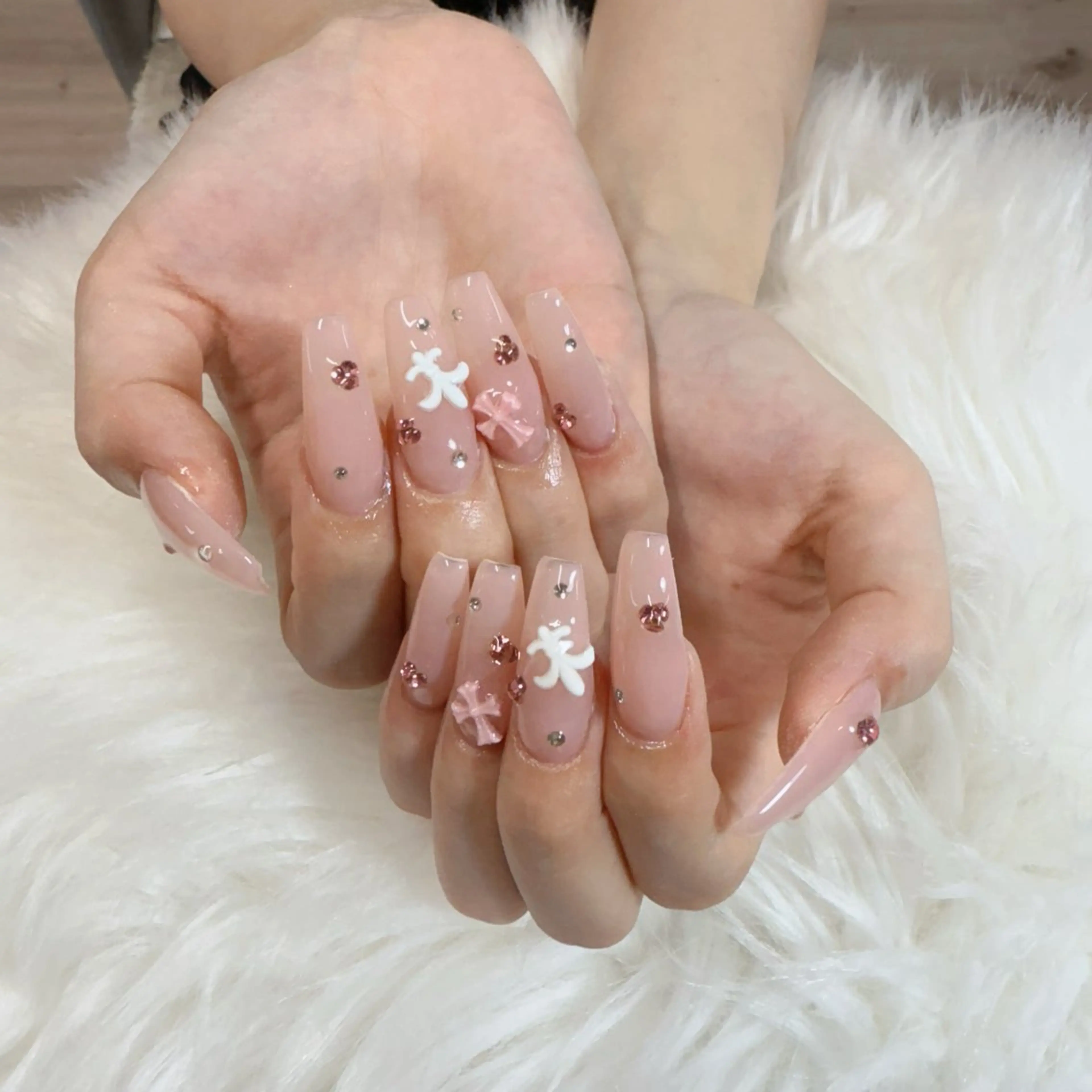 ネイル ハンドネイル 🎀nana🫧 ワンホンネイル🎀のネイルデザイン