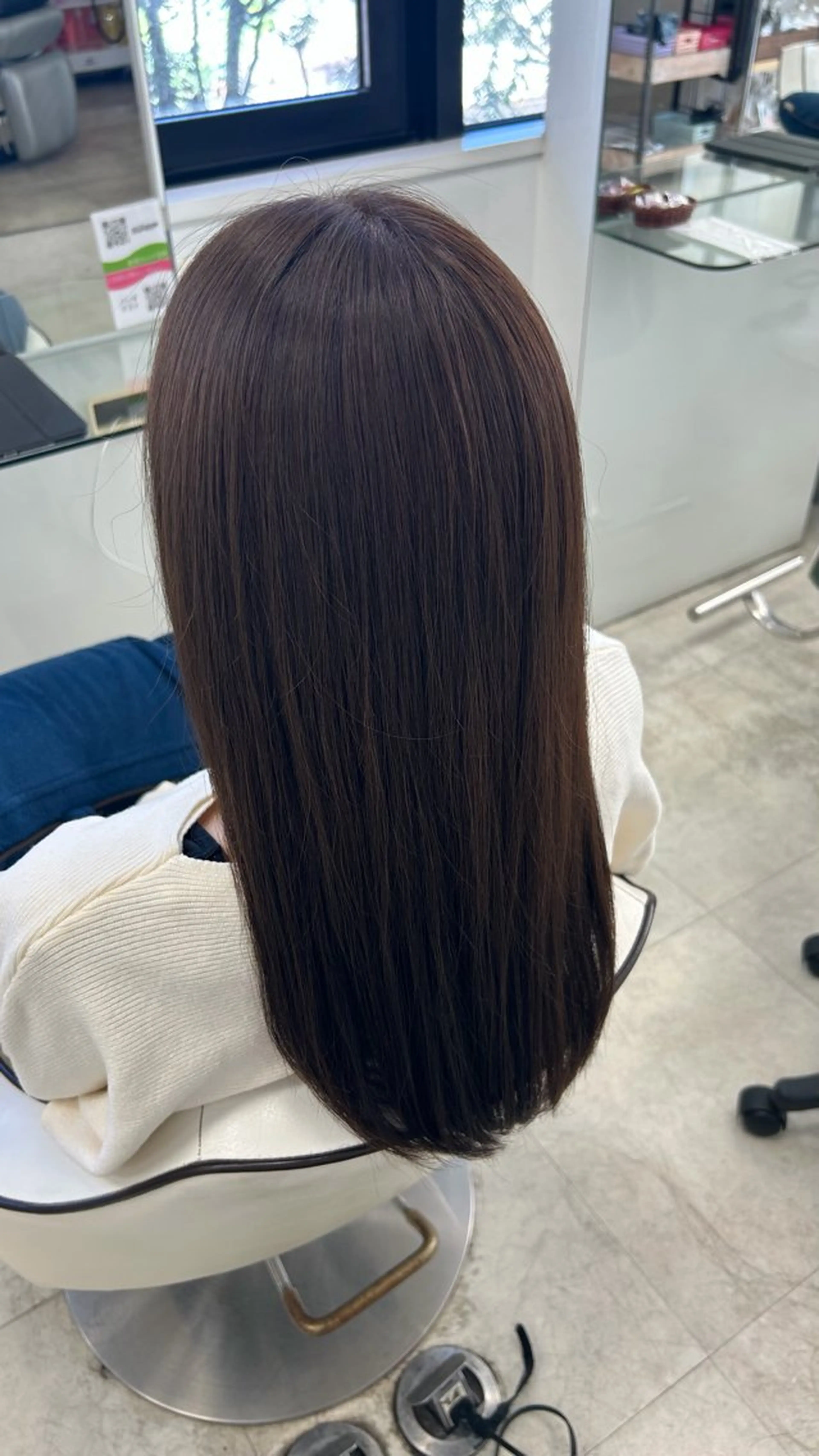 ロング カット 縮毛矯正 トリートメント 瓦井 沙奈のヘアスタイル