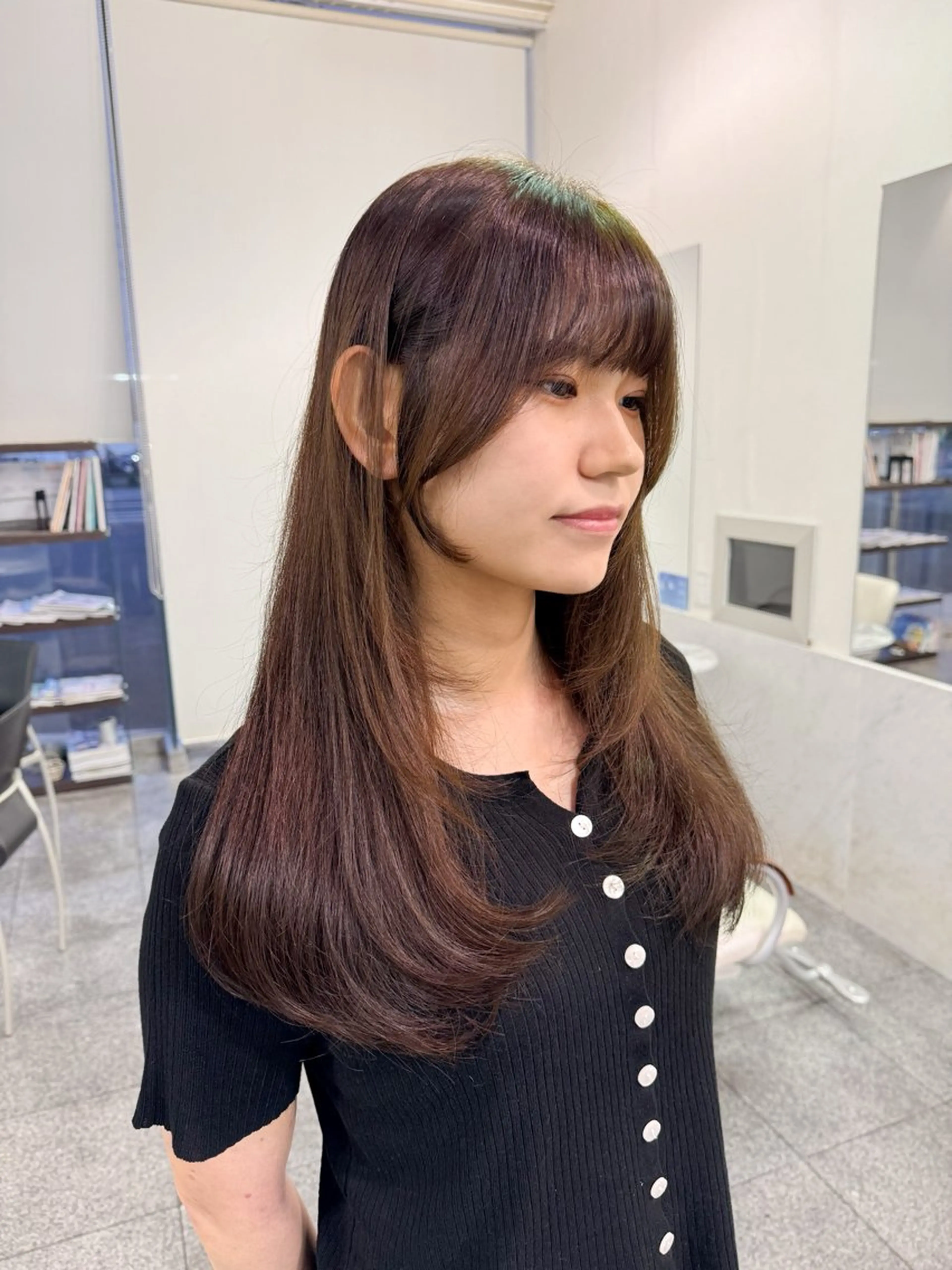 ロング カラー アッシュ ベージュカラー レイヤーカット 🫧ヒシダアキ taboo.i🫧のヘアスタイル