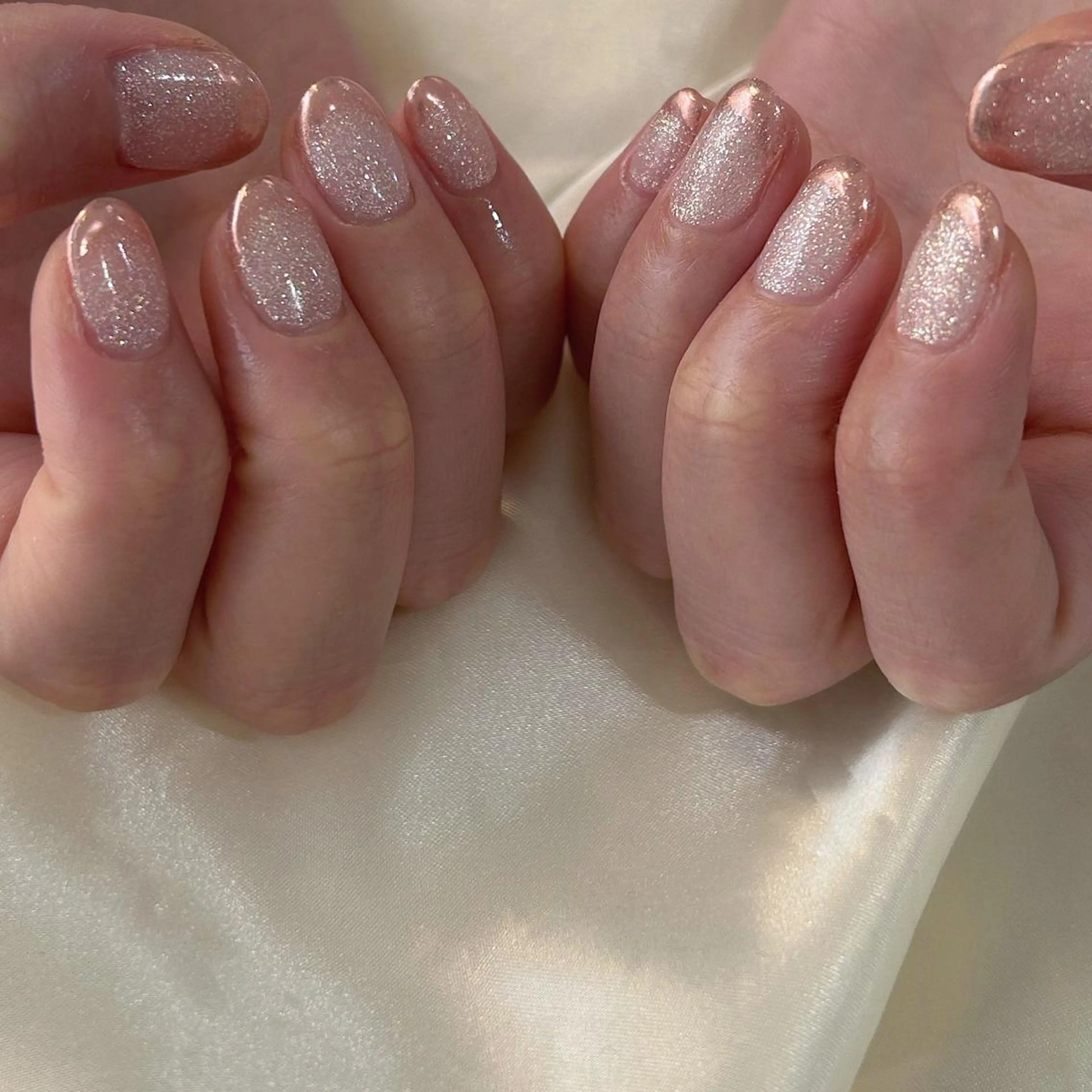 ネイル ハンドネイル ViViA momokaのネイルデザイン