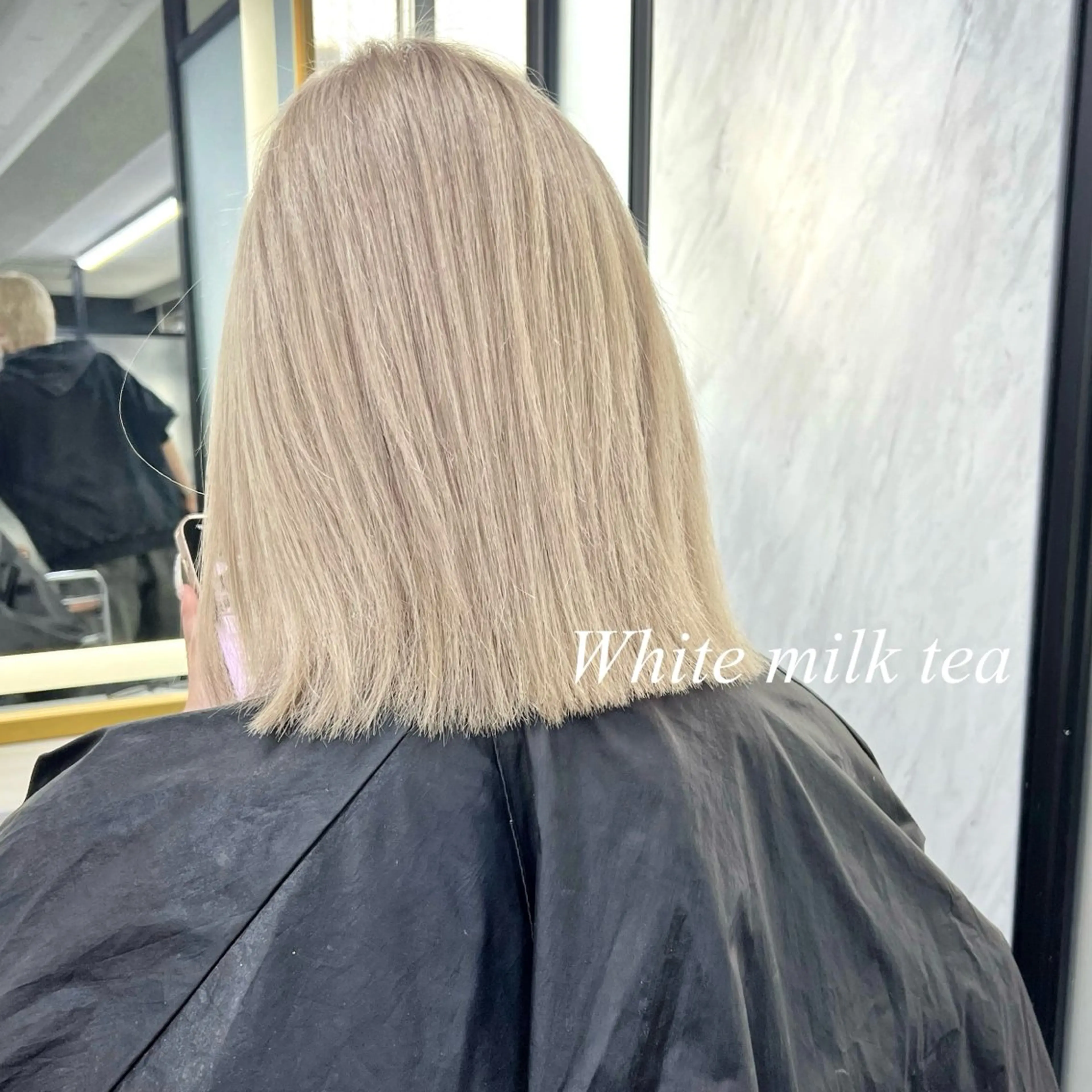 ミディアム カラー シールエクステ ハイトーンカラー エクステ ヘアカラー シールエクステ特化 ハイトーン、NANAのヘアスタイル