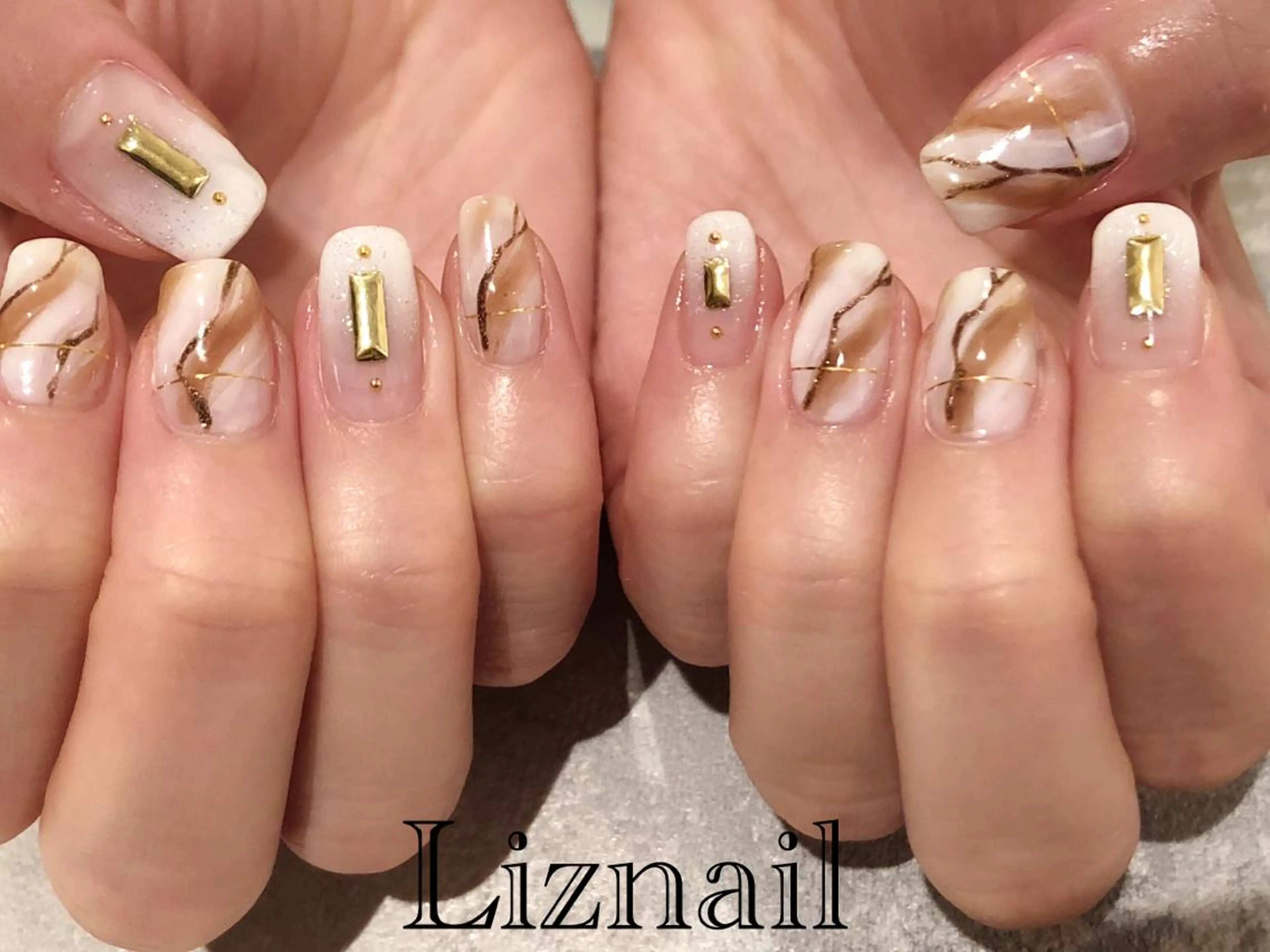 ネイル Rawr / saoriのネイルデザイン