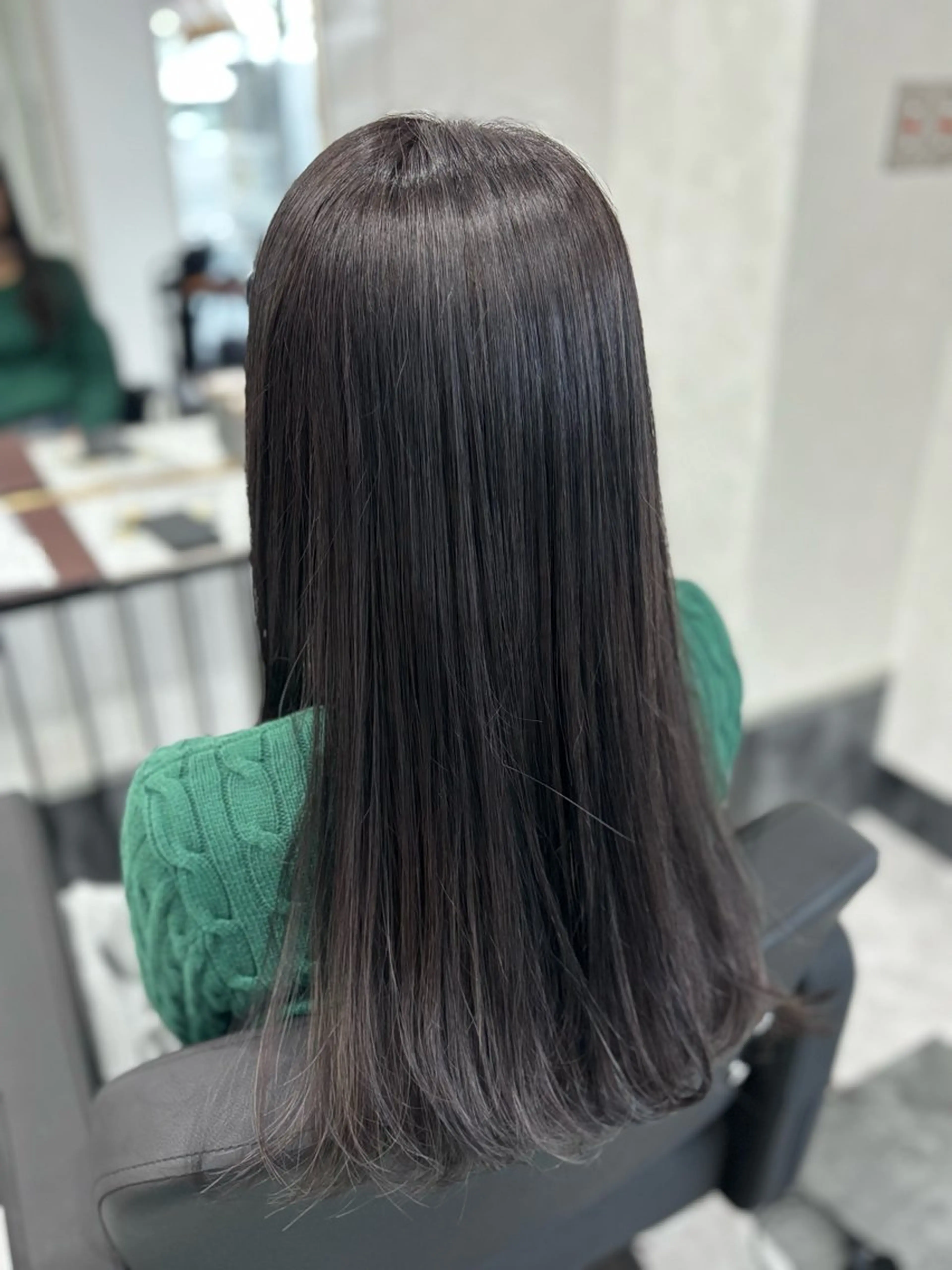 ロング ハイライト 髪質改善 レイヤーカット 縮毛矯正 酸性ストレート ヘアカラー SUGAMI ✴︎ Hikariのヘアスタイル