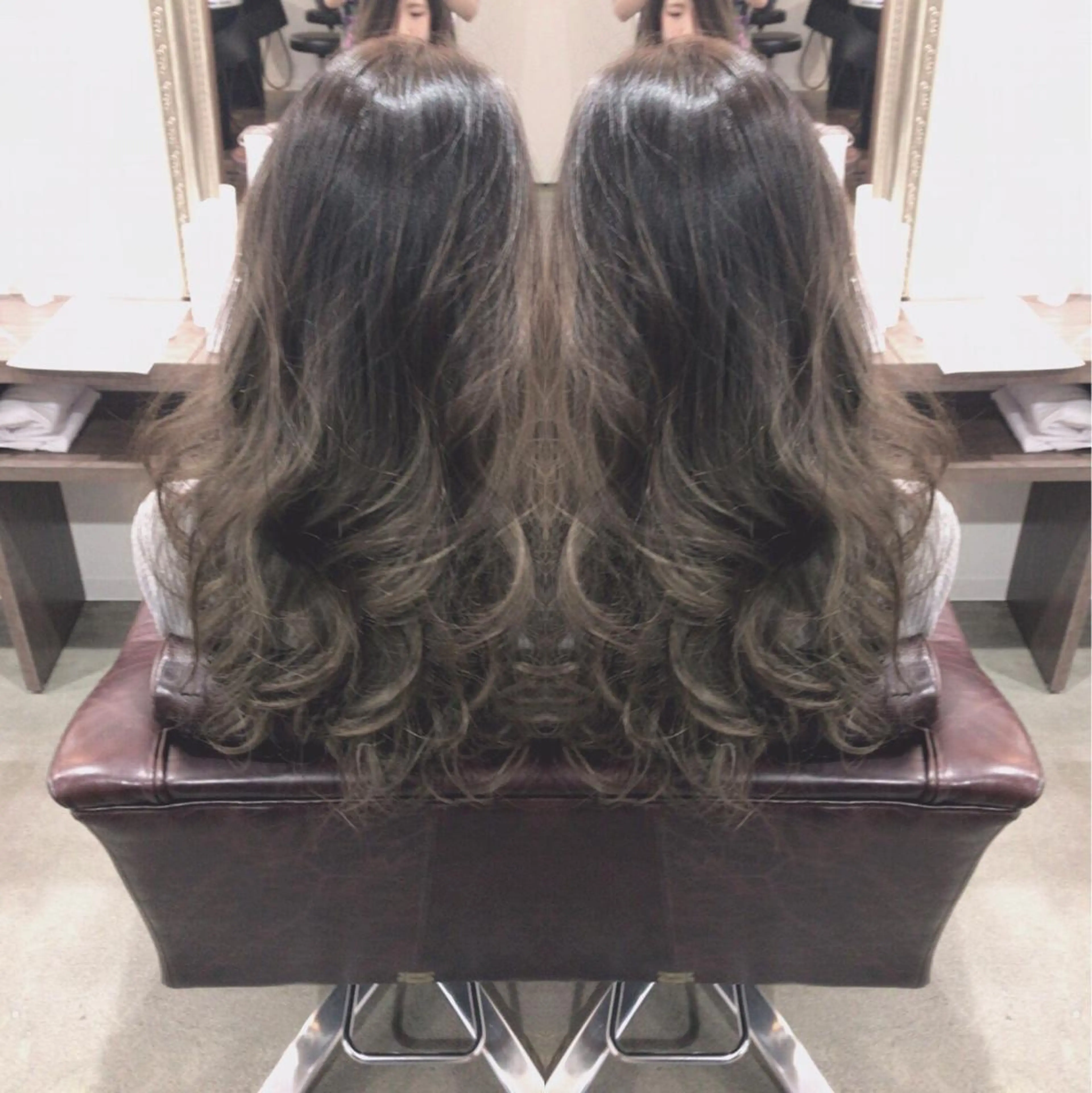 ロング カラー レイヤーカット匠 イソザキノリユキのヘアスタイル