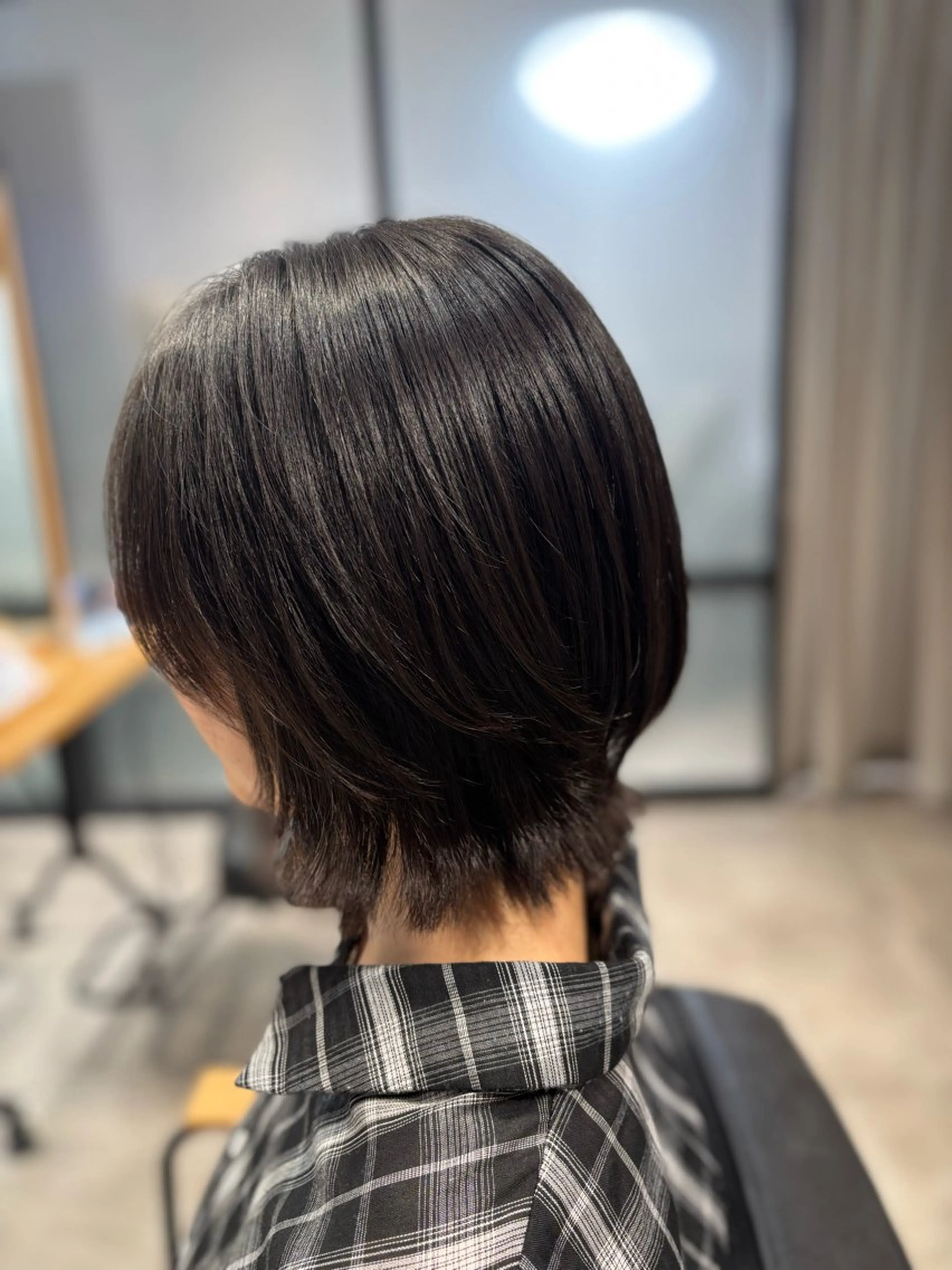 ミディアム ボブレイヤー ボブ レイヤーカット 杉本 瑠菜のヘアスタイル