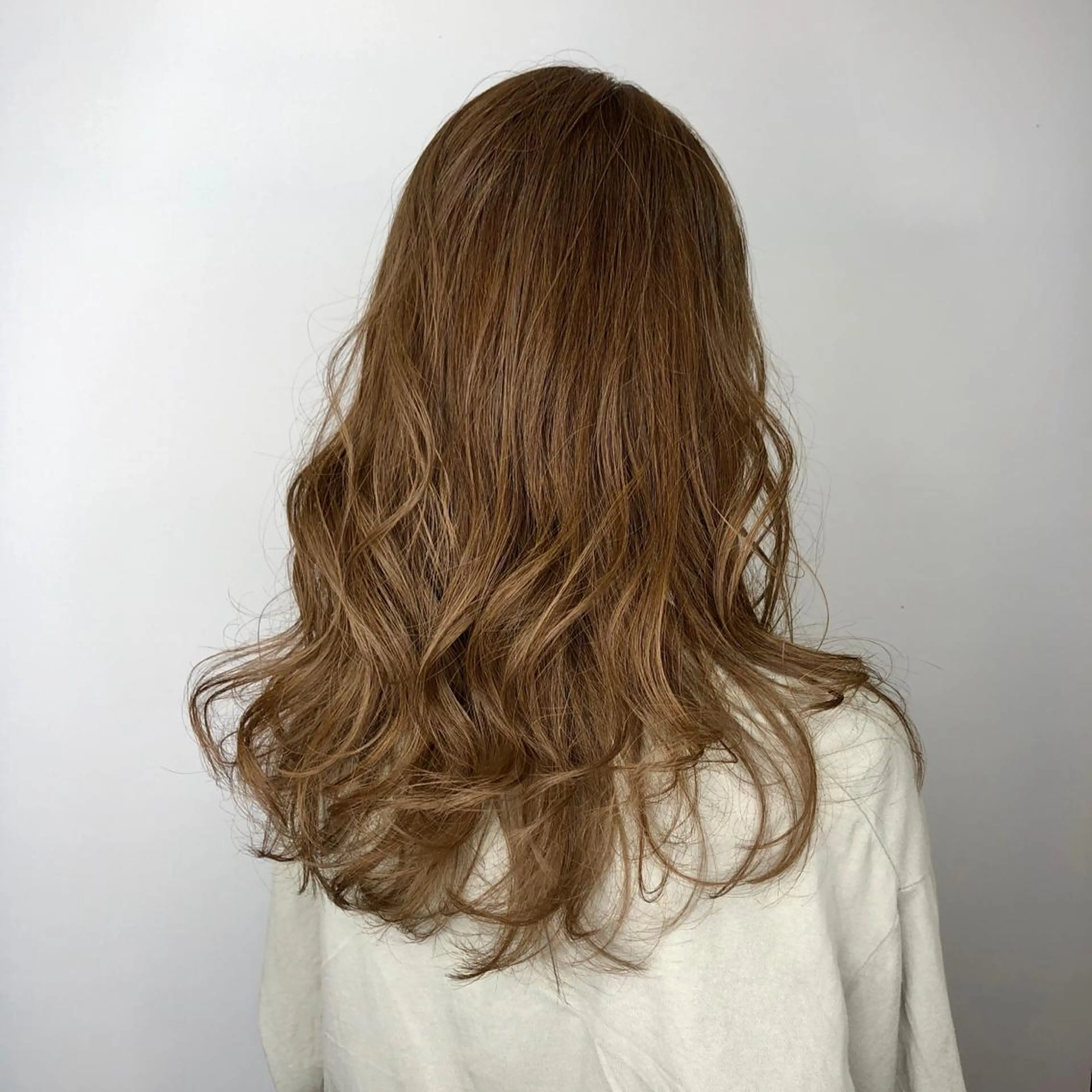 セミロング ヘアカラー 冨田 義智のヘアスタイル