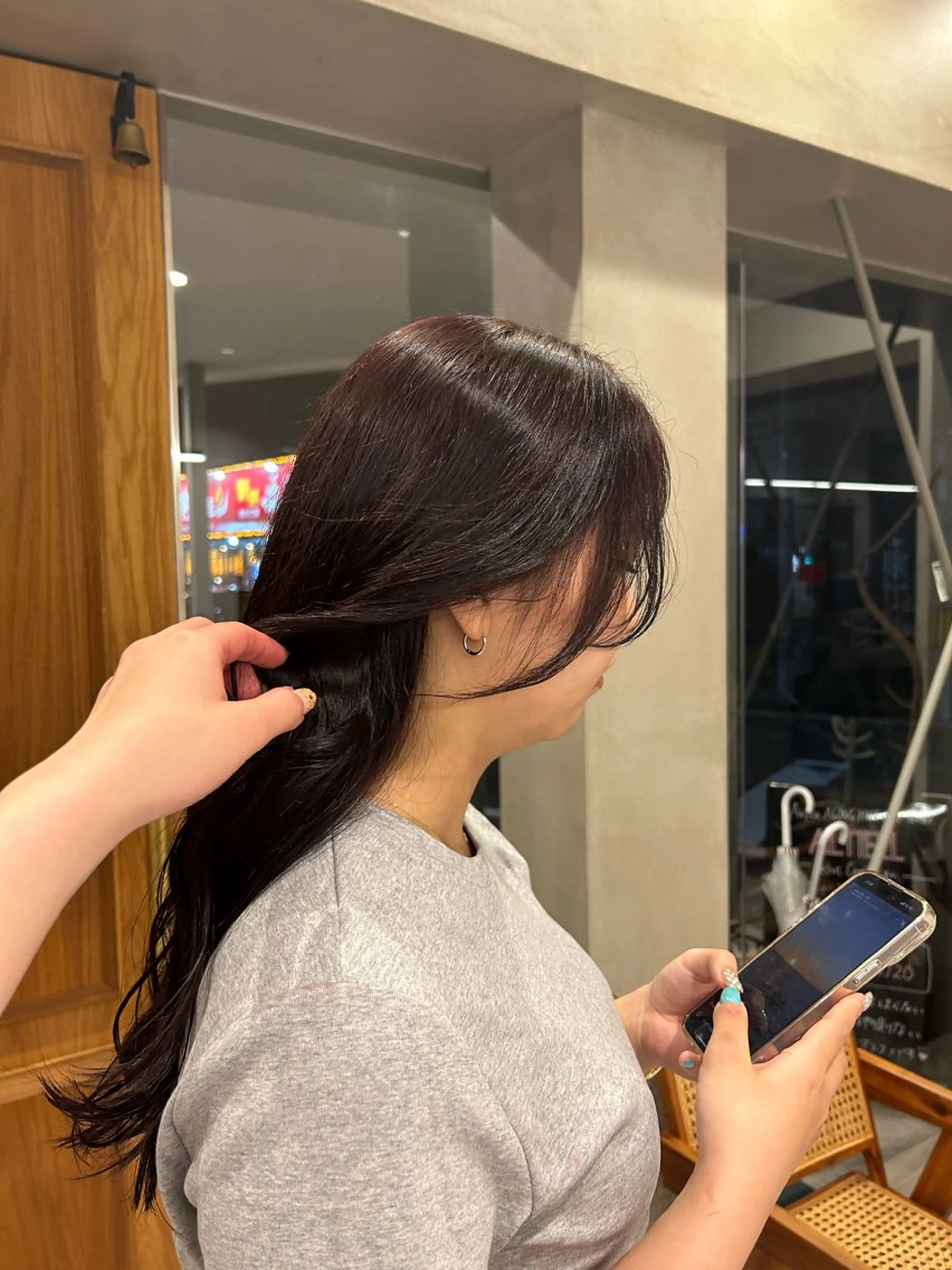カラー カット ヘアカラー トリートメント AILERON 持倉のヘアスタイル