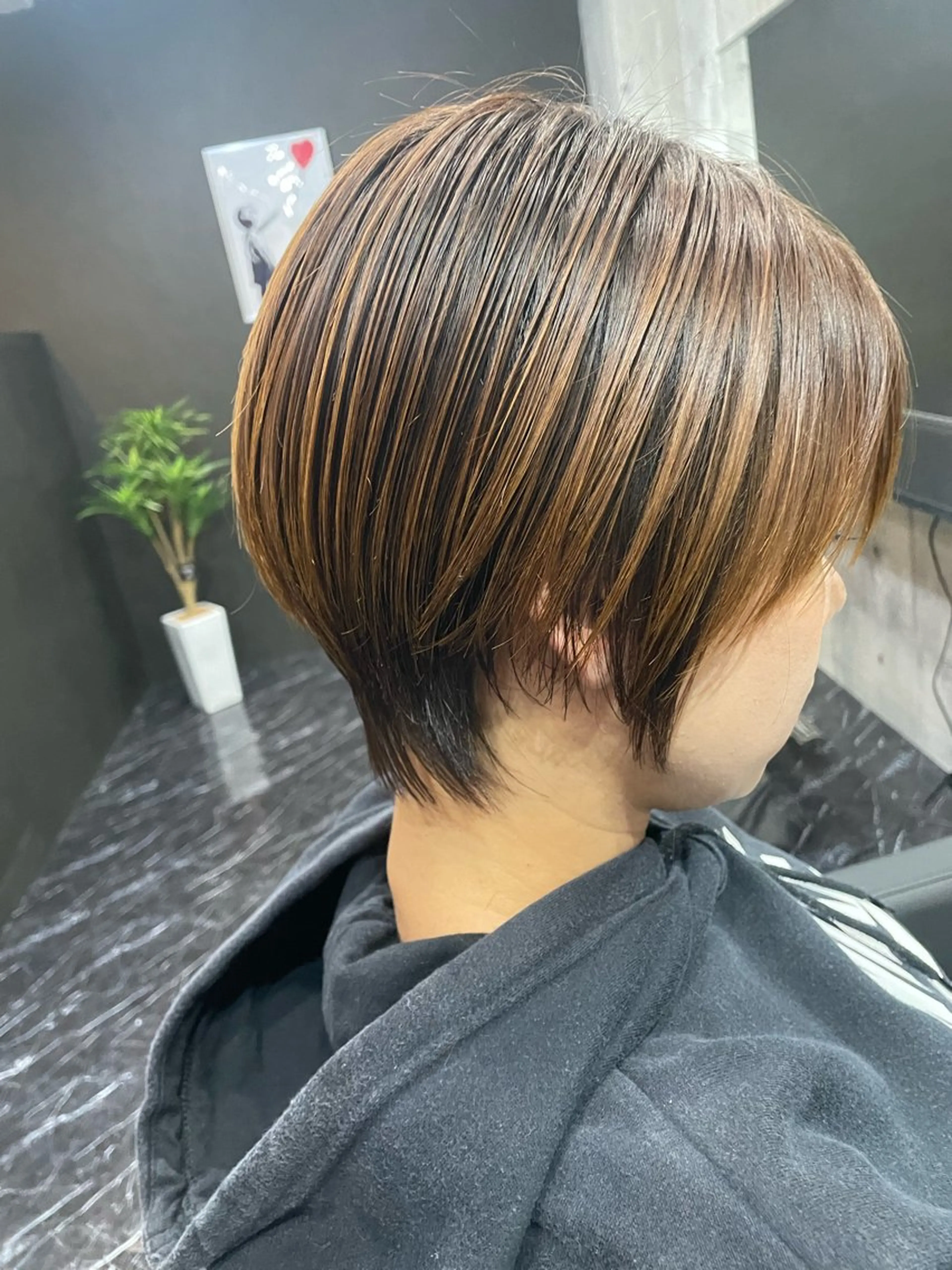 ショート NINE＋/代表 ブリーチ特化型サロンのヘアスタイル