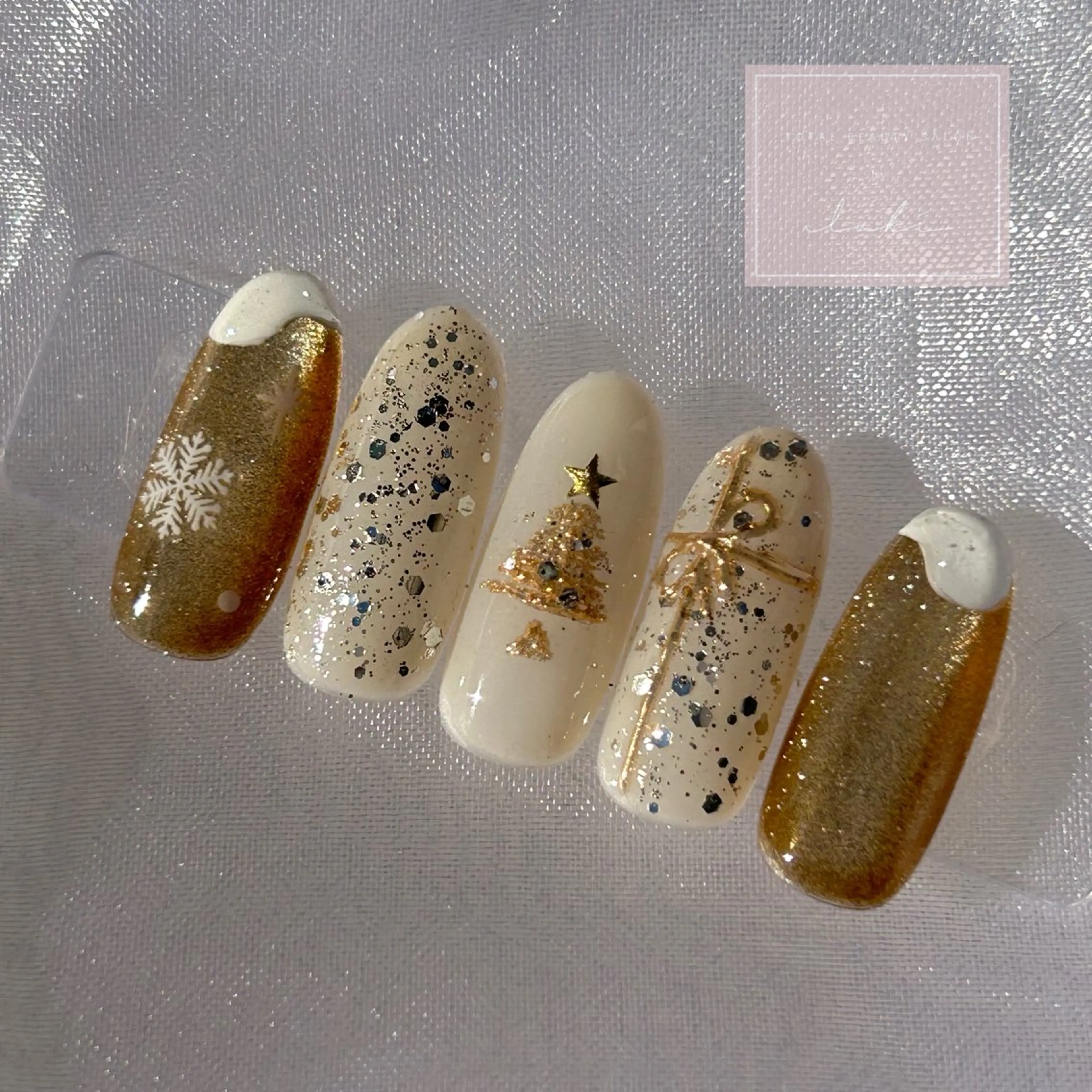 ネイル by laki 🌼TOMOのネイルデザイン