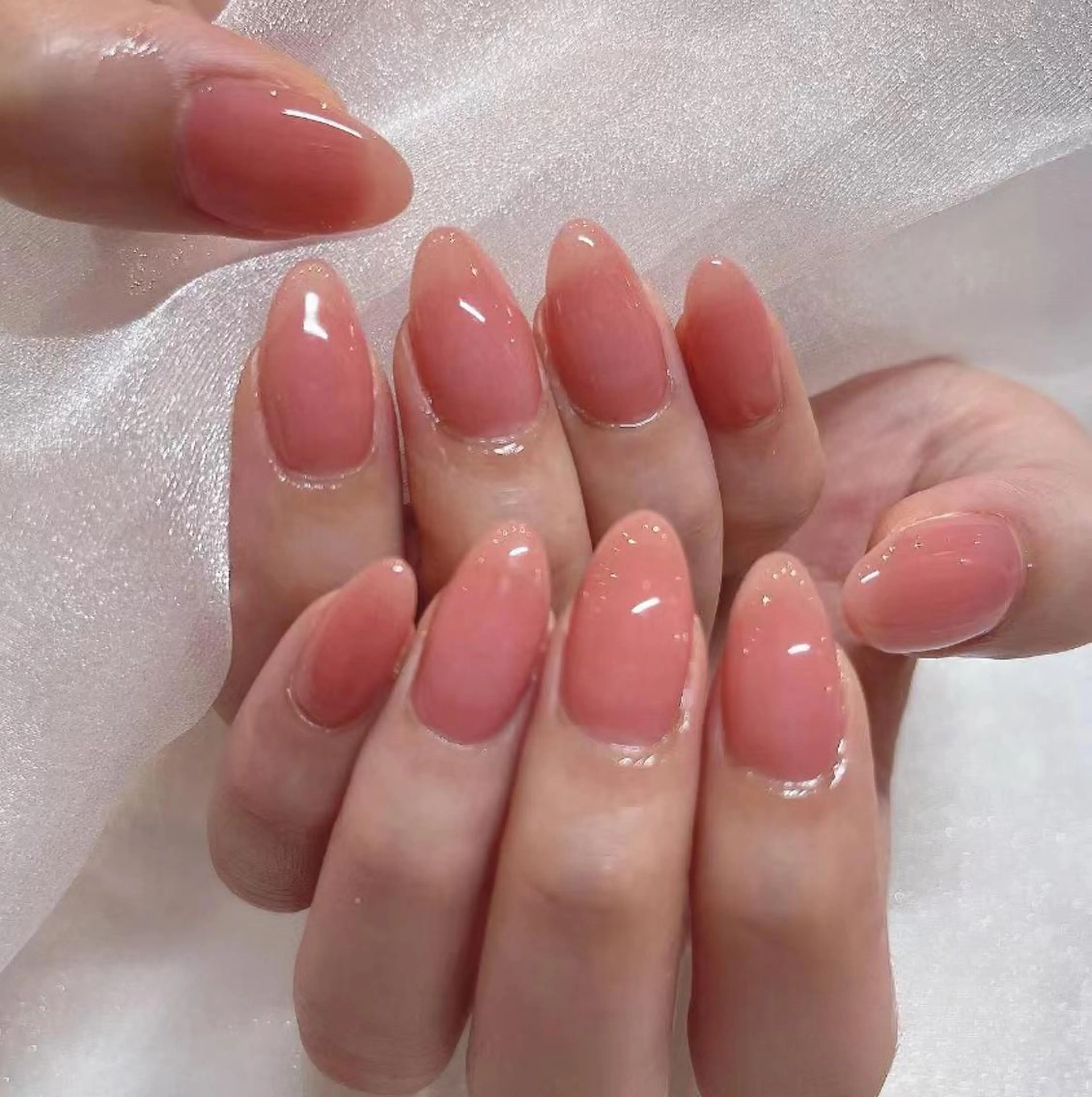 ネイル ワンカラーネイル Emmi salonのネイルデザイン