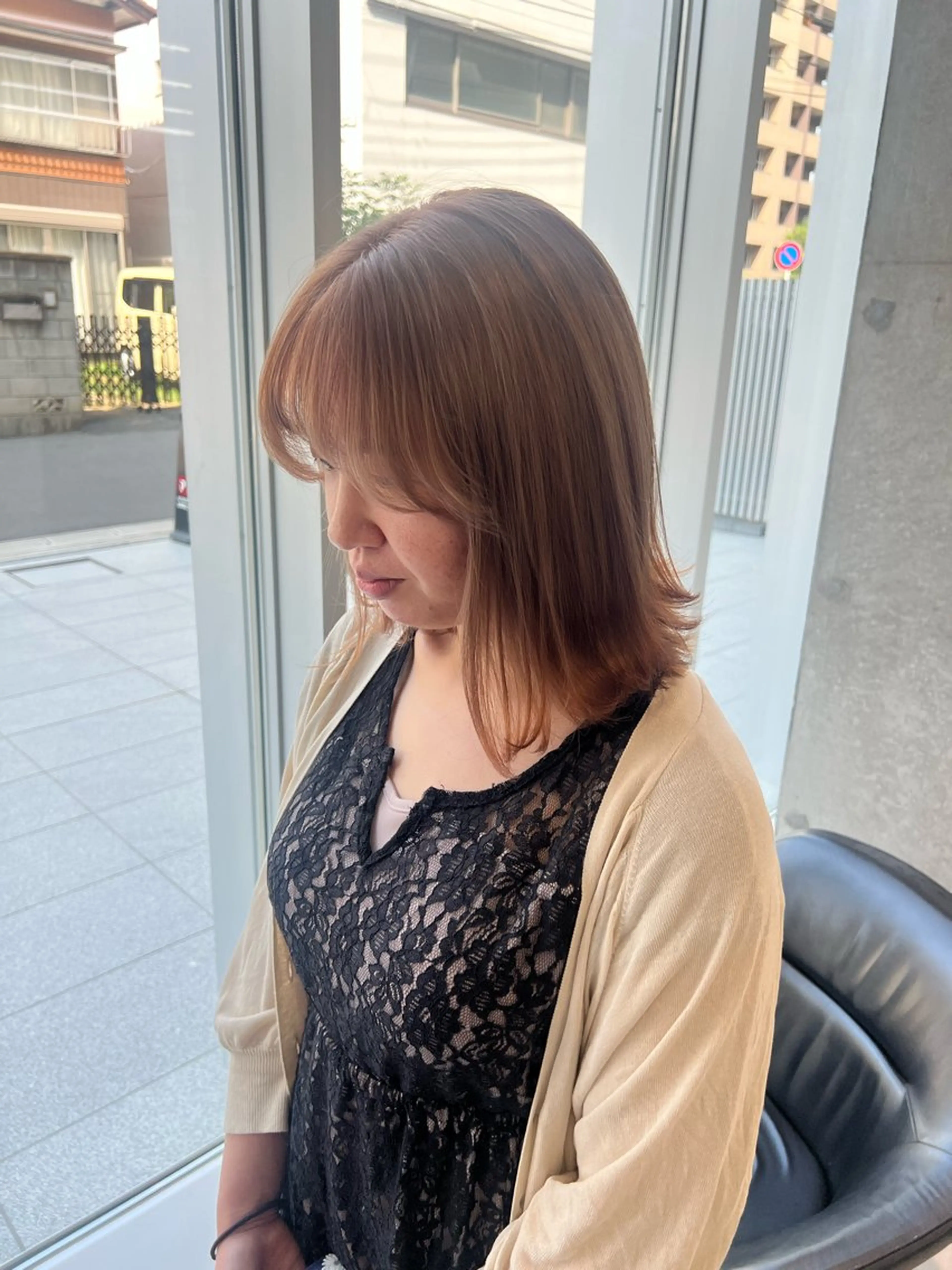 ミディアム カラー ブリーチ カット ヘアカラー トリートメント 吉沢遣人/レイヤー 艶カラー/抜け感のヘアスタイル