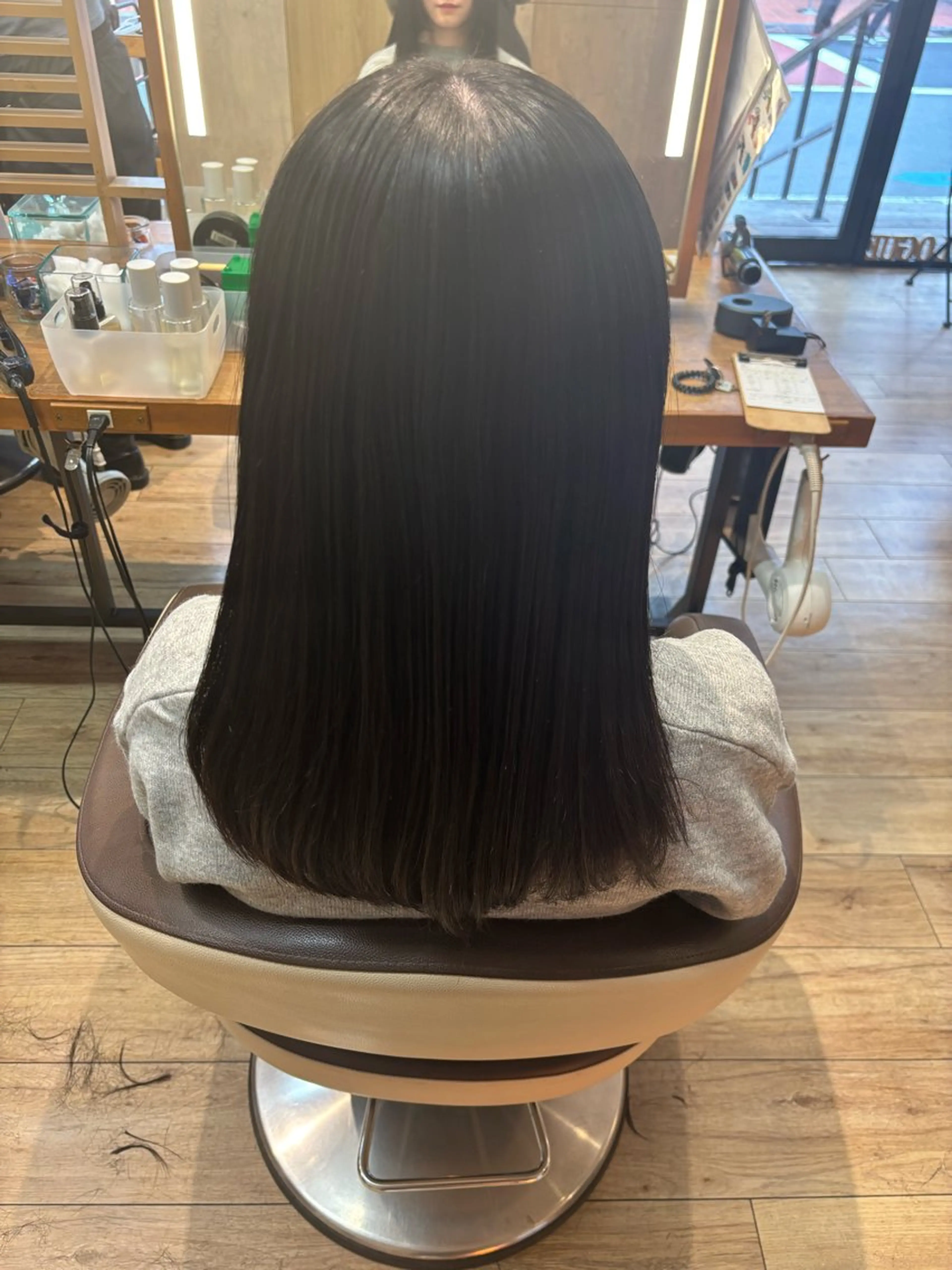 ミディアム カット ゆうこ🍀髪質改善/ ストレート/艶カラーのヘアスタイル