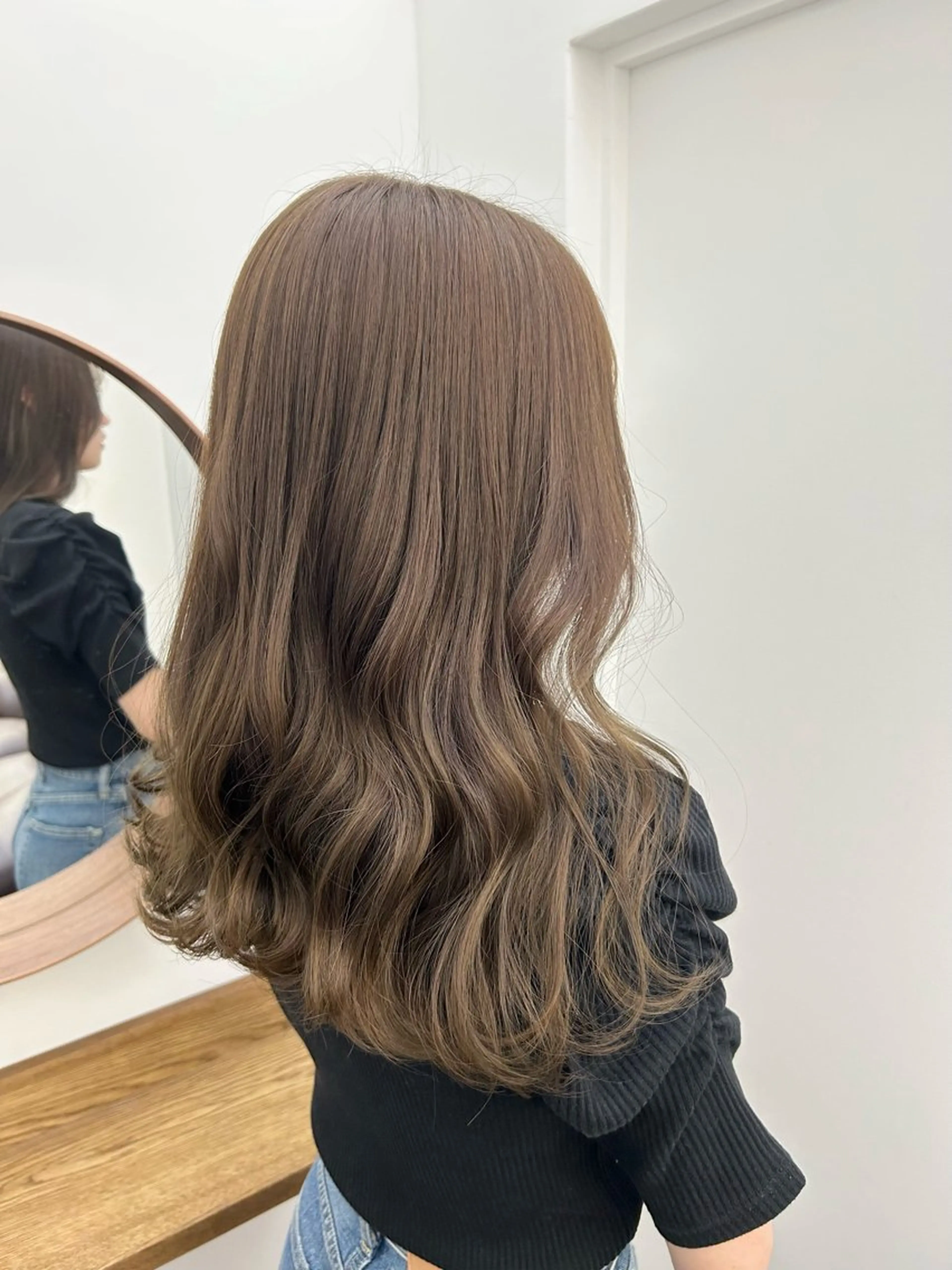 セミロング 艶髪カラー×髪質改善 🎀中島鈴菜のヘアスタイル